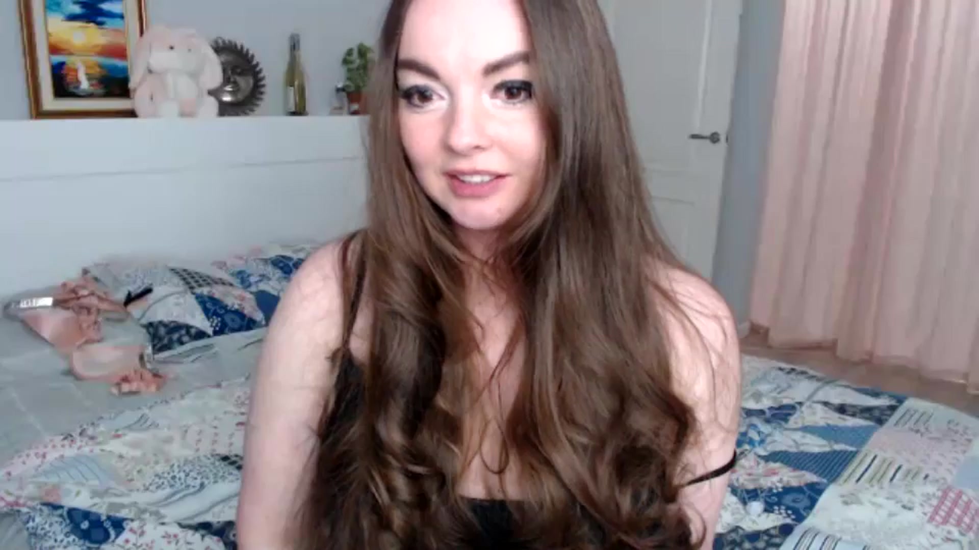 Gallery image thumbnail from HoneypotSpy's myfreecams stream on, 12/31/2024, 23:04 image 11 of 20
