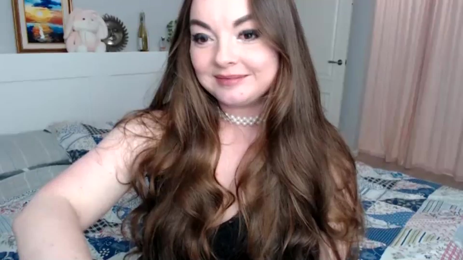 Gallery image thumbnail from HoneypotSpy's myfreecams stream on, 01/01/2025, 15:51 image 13 of 20