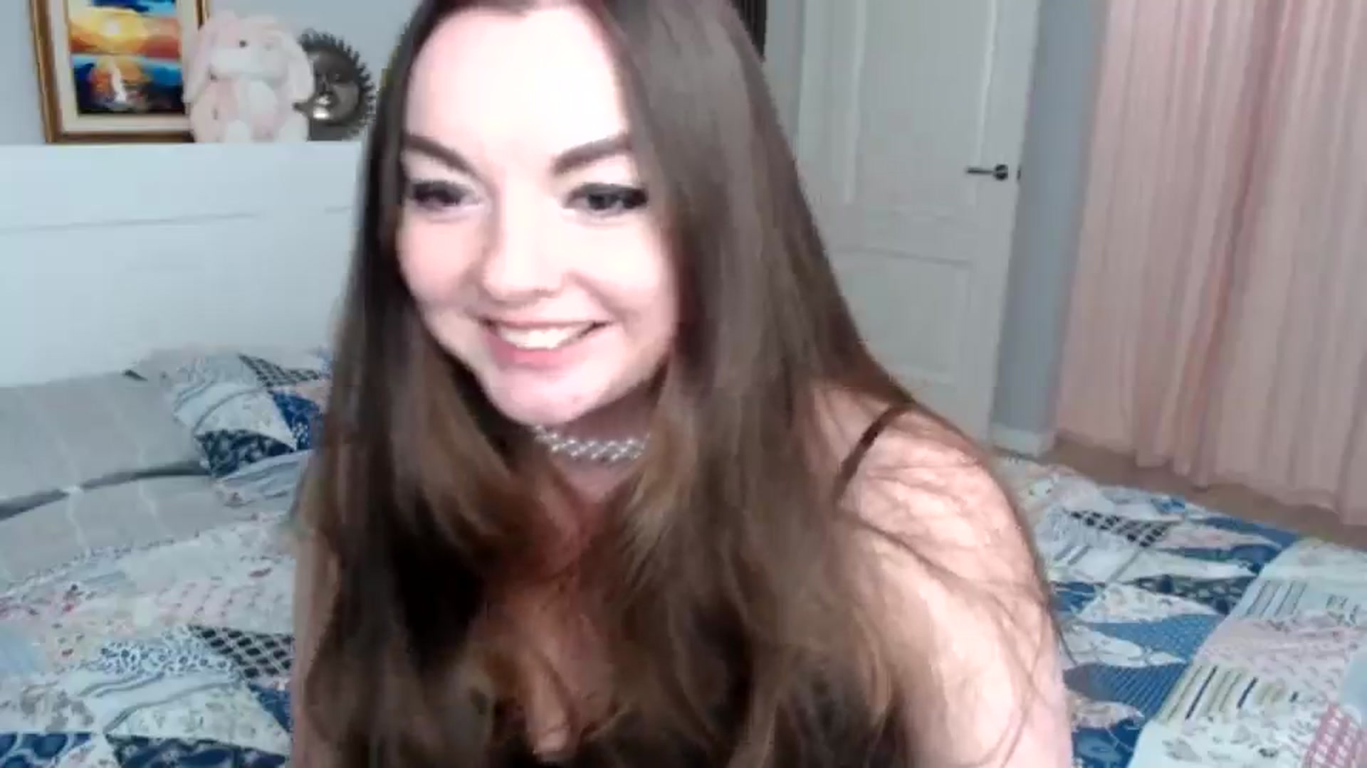 Gallery image thumbnail from HoneypotSpy's myfreecams stream on, 01/01/2025, 16:33 image 14 of 20