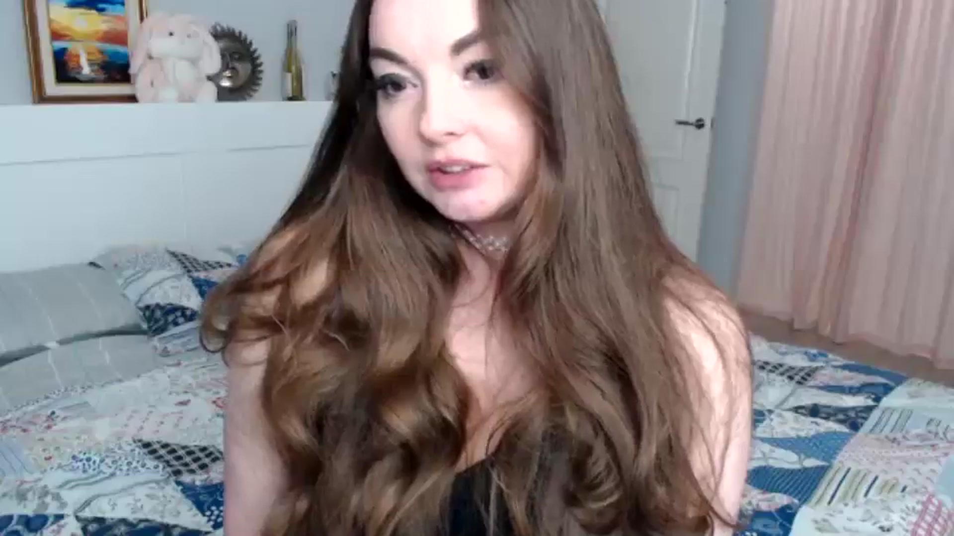 Gallery image thumbnail from HoneypotSpy's myfreecams stream on, 01/01/2025, 16:33 image 11 of 20