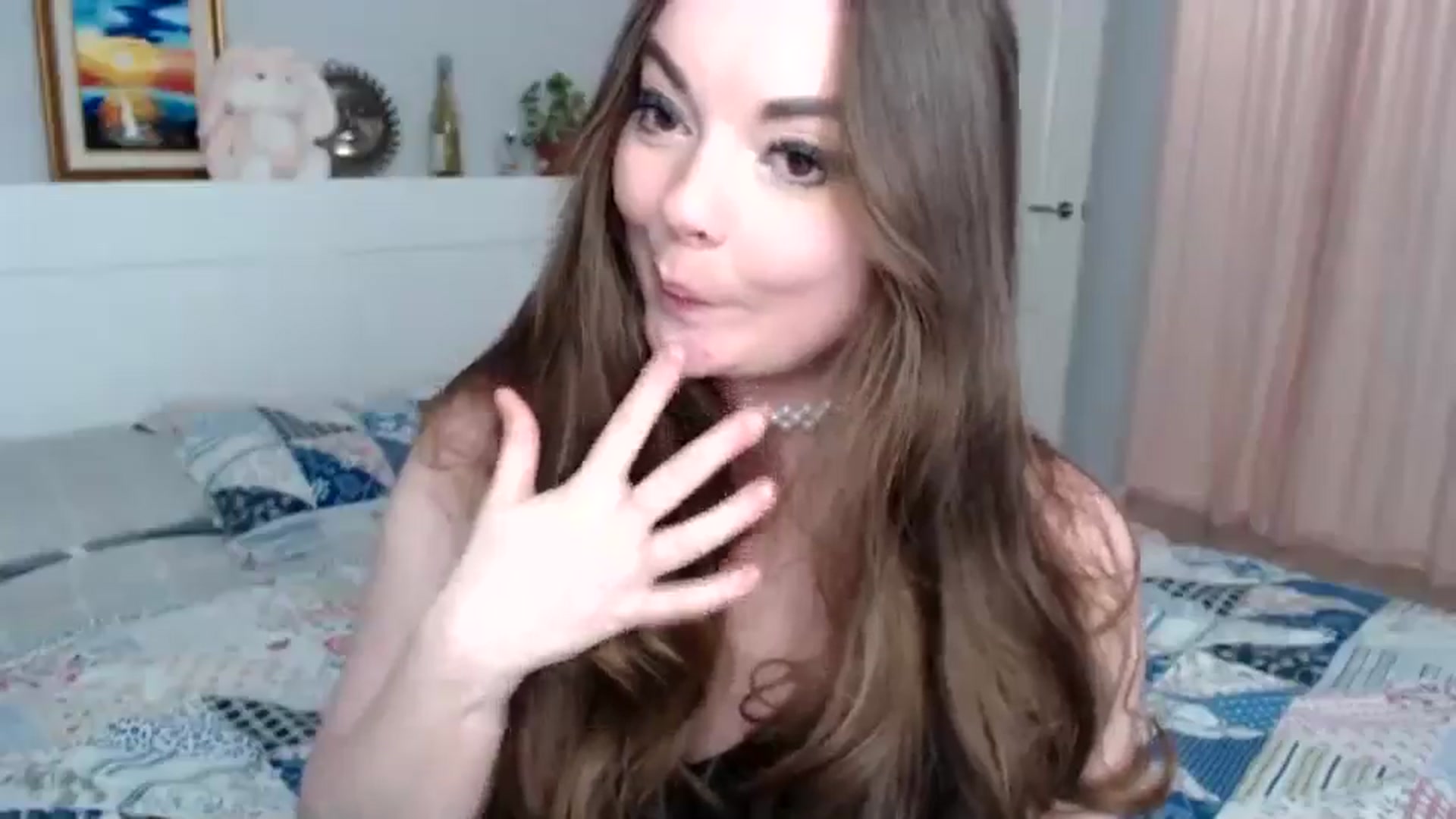 Gallery image thumbnail from HoneypotSpy's myfreecams stream on, 01/01/2025, 16:33 image 20 of 20