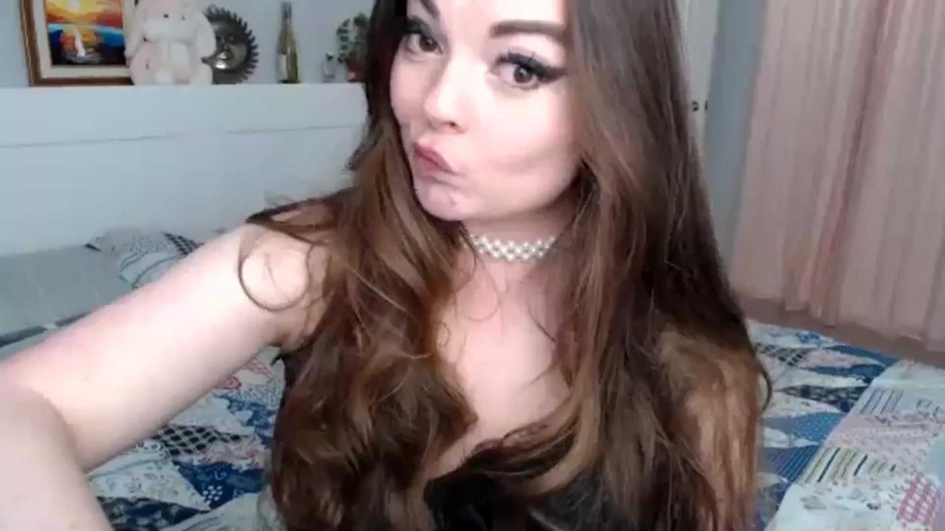 Gallery image thumbnail from HoneypotSpy's myfreecams stream on, 01/01/2025, 16:33 image 3 of 20