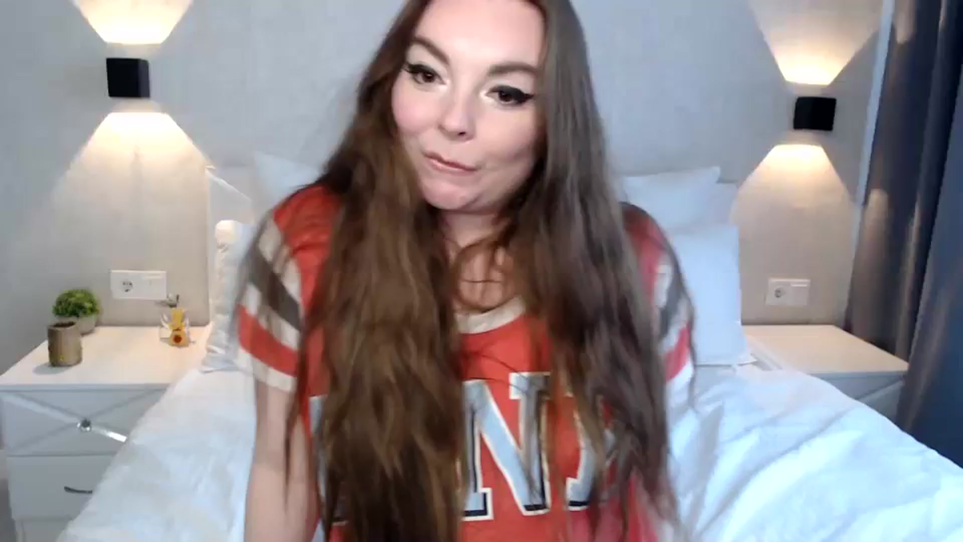 Gallery image thumbnail from HoneypotSpy's myfreecams stream on, 03/03/2025, 15:40 image 20 of 20
