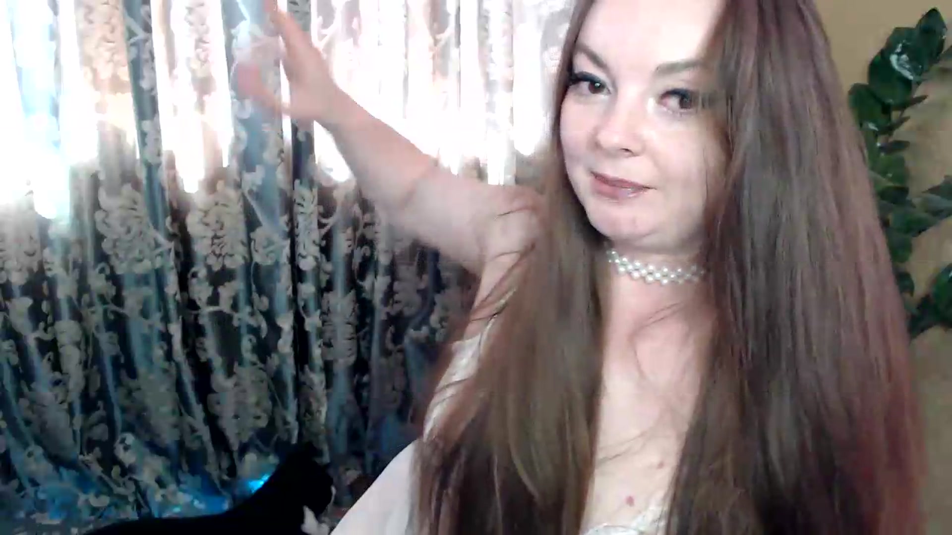 Gallery image thumbnail from HoneypotSpy's myfreecams stream on, 06/19/2026, 09:47 image 14 of 20