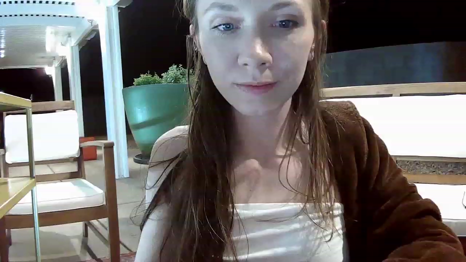 Gallery image thumbnail from HoneysRoom's myfreecams stream on, 05/29/2023, 07:07 image 20 of 20