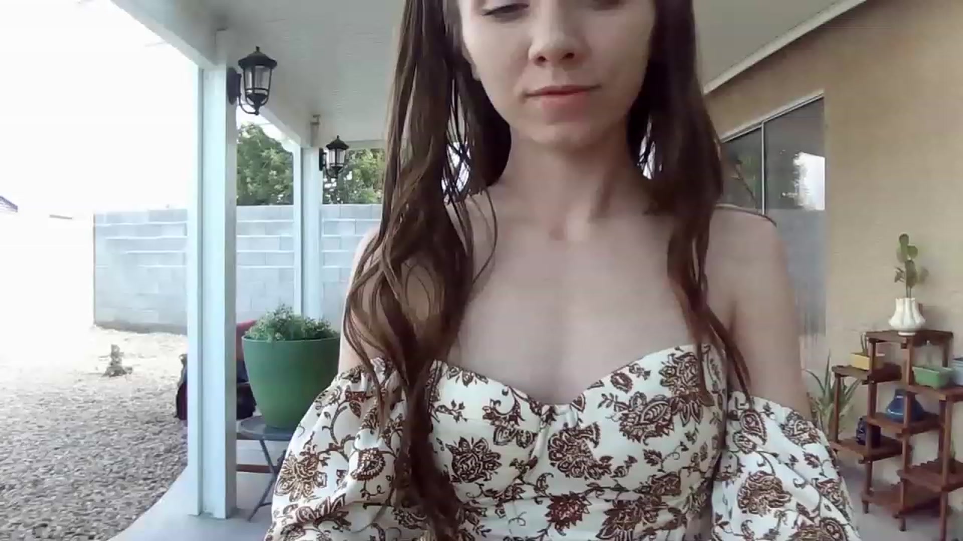Gallery image thumbnail from HoneysRoom's myfreecams stream on, 06/08/2023, 24:23 image 3 of 20