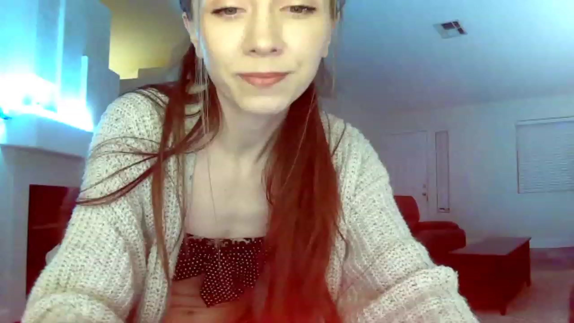 Gallery image thumbnail from HoneysRoom's myfreecams stream on, 12/12/2023, 04:30 image 2 of 20