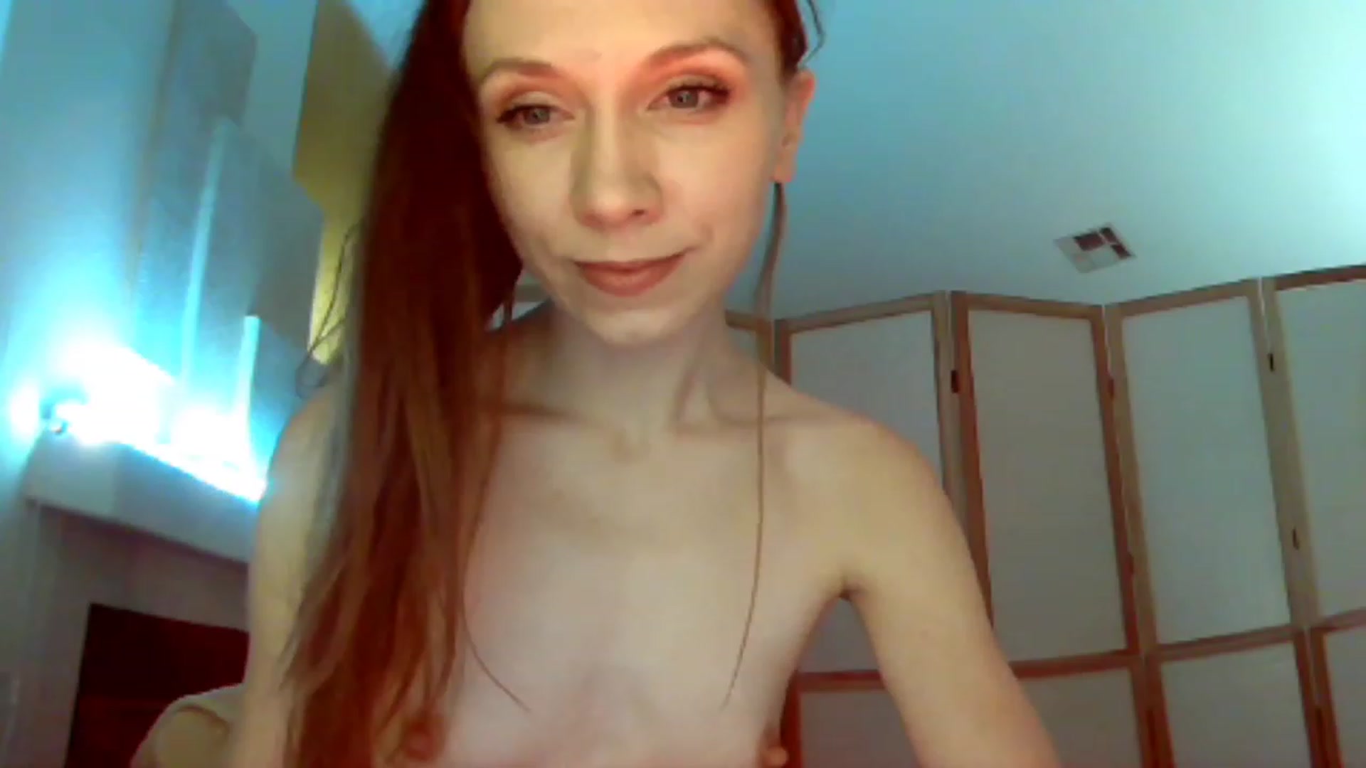 Gallery image thumbnail from HoneysRoom's myfreecams stream on, 12/15/2023, 04:34 image 14 of 20