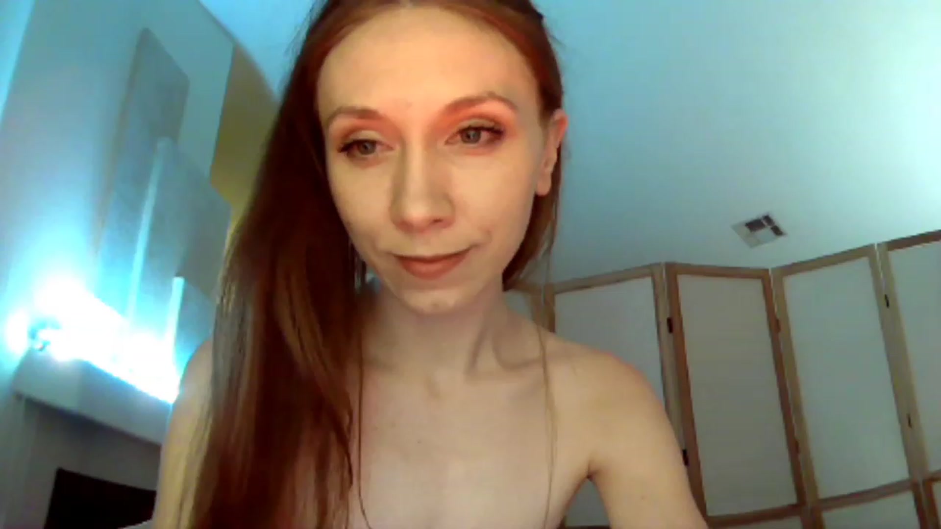 Gallery image thumbnail from HoneysRoom's myfreecams stream on, 12/15/2023, 04:34 image 11 of 20