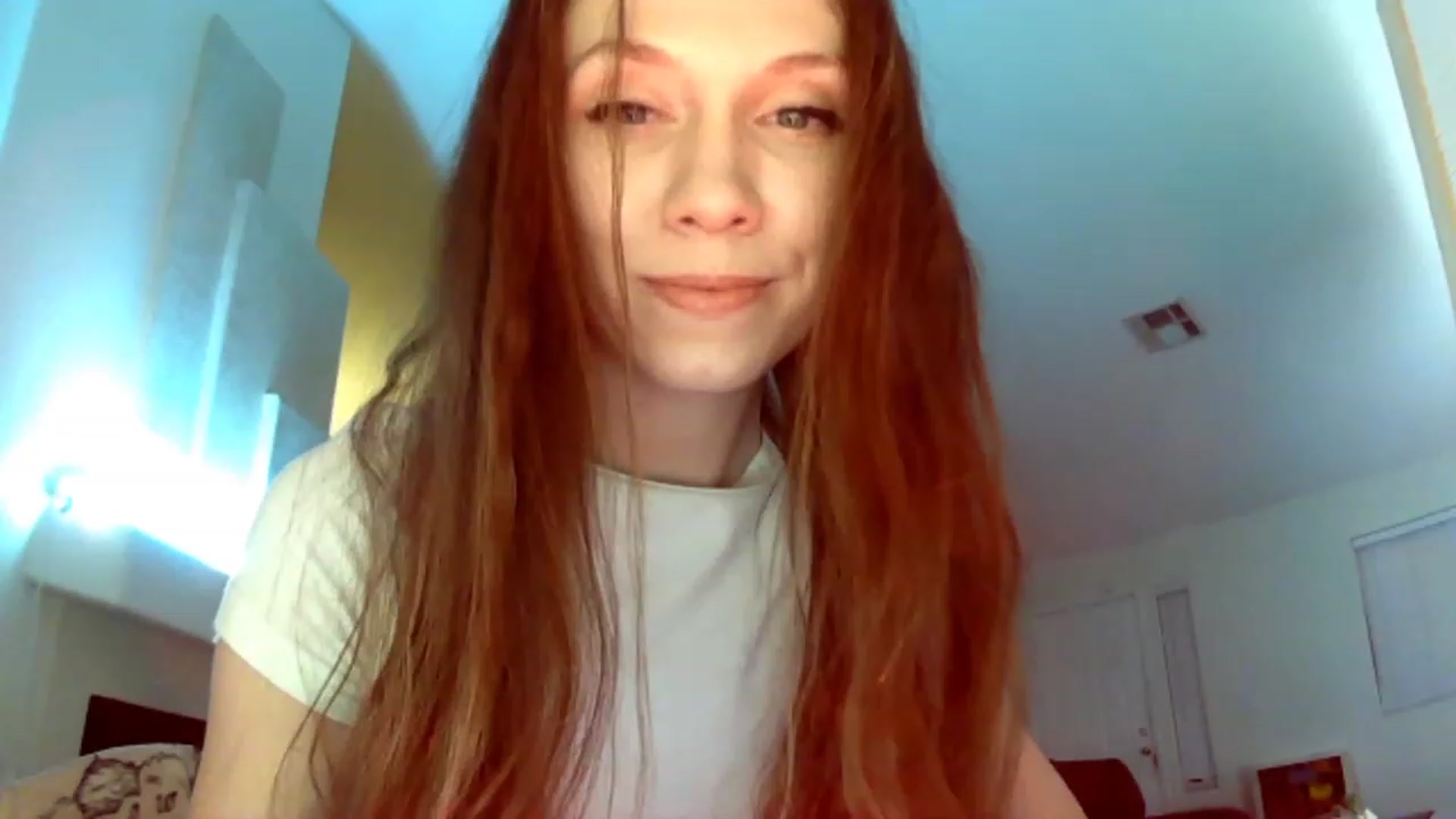 Gallery image thumbnail from HoneysRoom's myfreecams stream on, 12/19/2023, 04:26 image 1 of 20