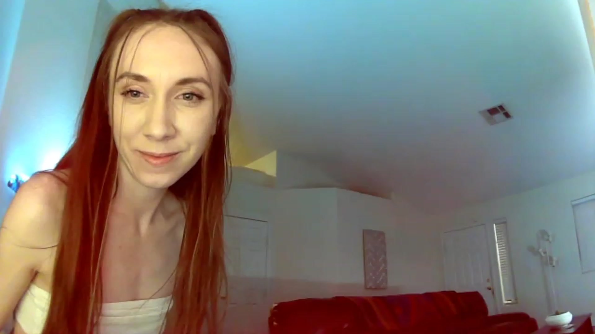 Gallery image thumbnail from HoneysRoom's myfreecams stream on, 12/21/2023, 04:45 image 8 of 20