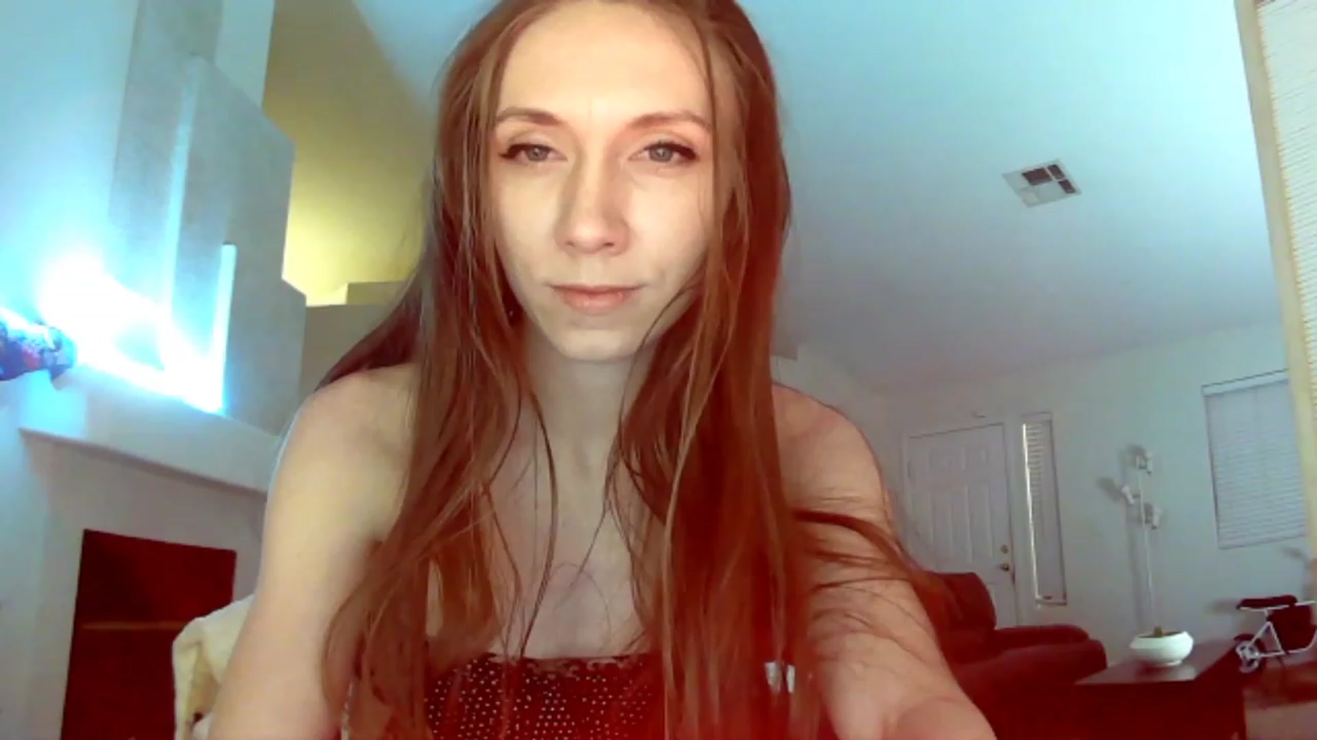 Gallery image thumbnail from HoneysRoom's myfreecams stream on, 12/22/2023, 04:10 image 15 of 20