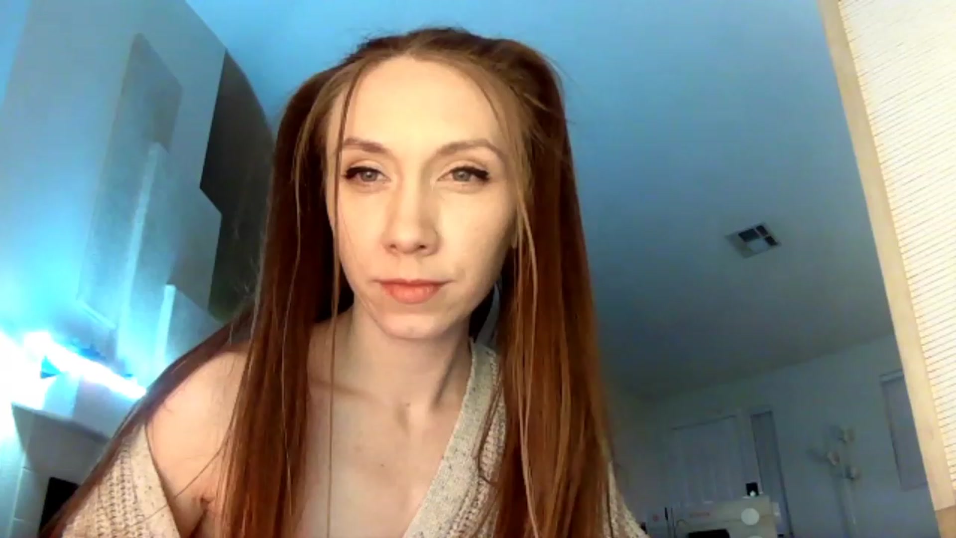 Gallery image thumbnail from HoneysRoom's myfreecams stream on, 12/28/2023, 05:19 image 20 of 20