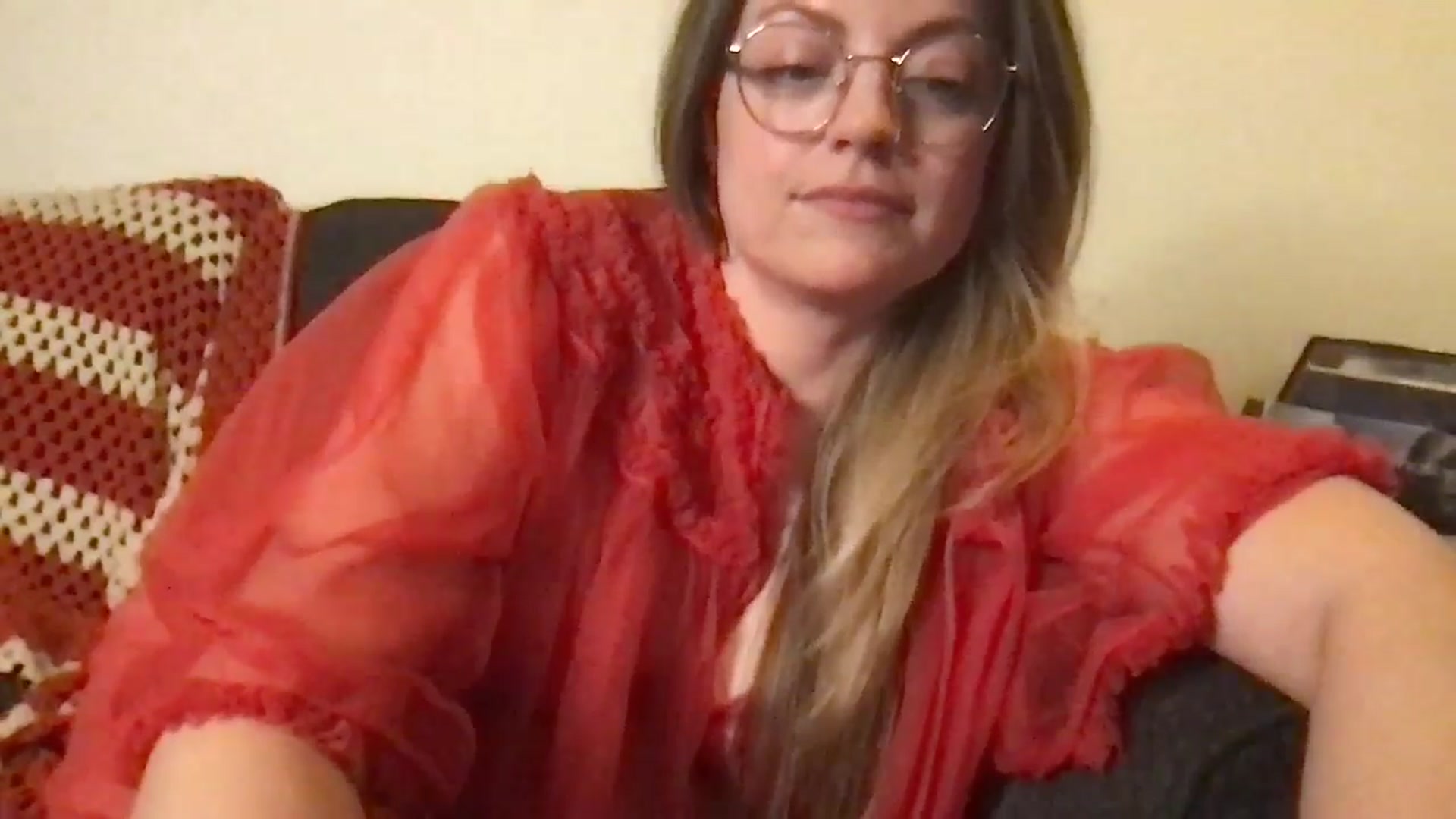 Gallery image thumbnail from Honeyshaker's myfreecams stream on, 03/09/2025, 02:08 image 18 of 20