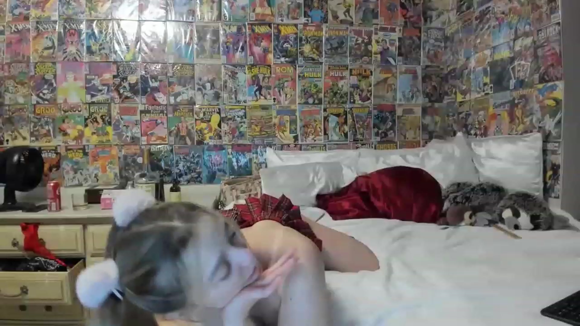 Gallery image thumbnail from Horizon_Blue's myfreecams stream on, 04/26/2023, 04:24 image 13 of 20