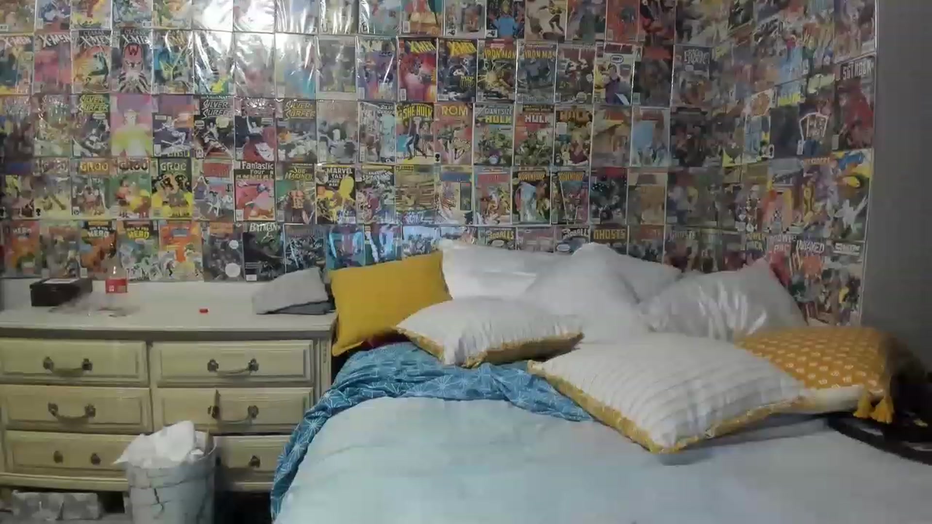 Gallery image thumbnail from Horizon_Blue's myfreecams stream on, 04/29/2023, 15:39 image 20 of 20
