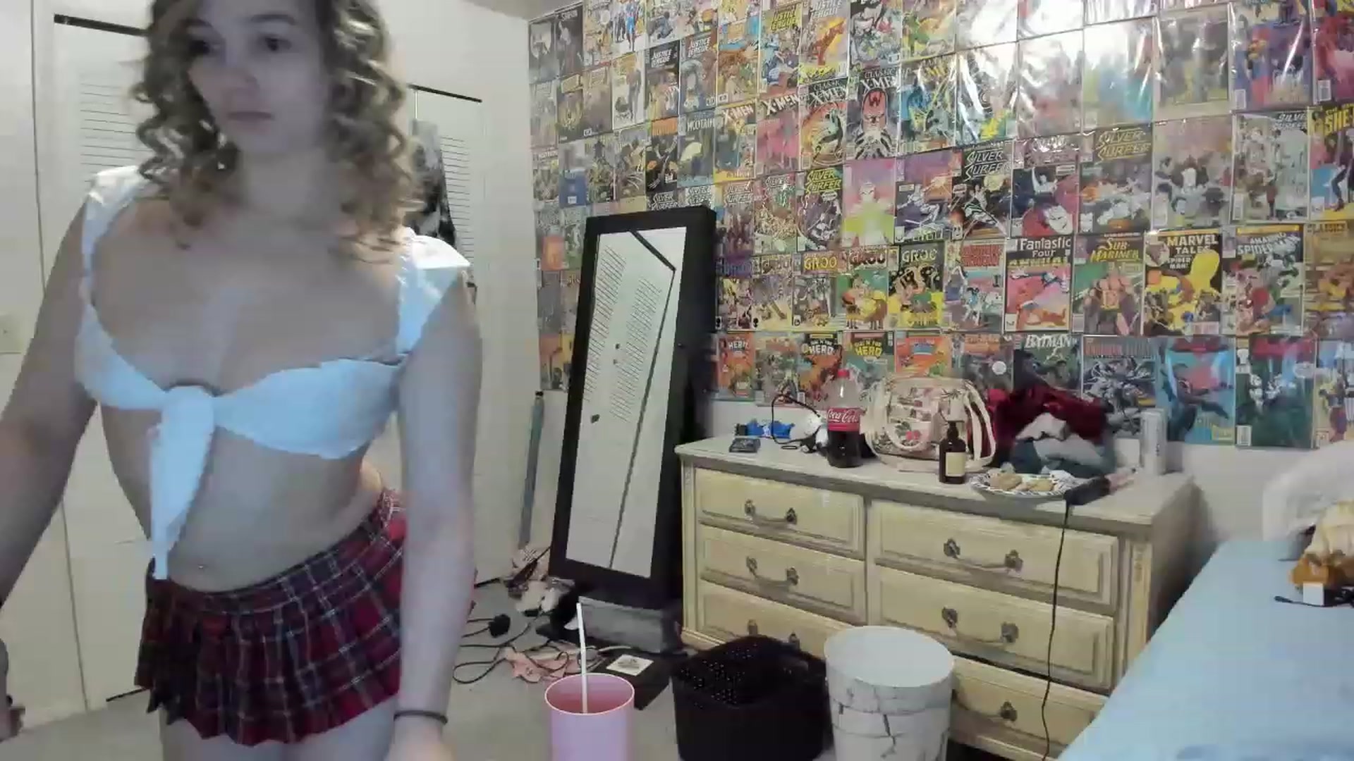 Gallery image thumbnail from Horizon_Blue's myfreecams stream on, 05/01/2023, 08:05 image 10 of 20