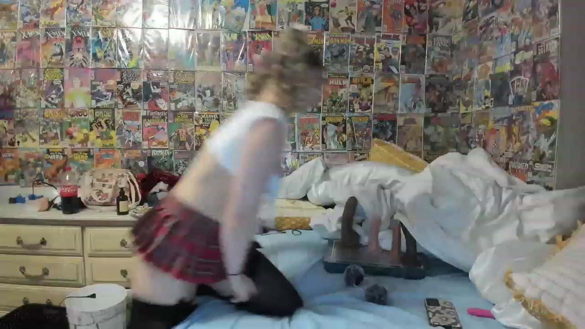 Gallery image thumbnail from Horizon_Blue's myfreecams stream on, 05/01/2023, 08:05 image 18 of 20
