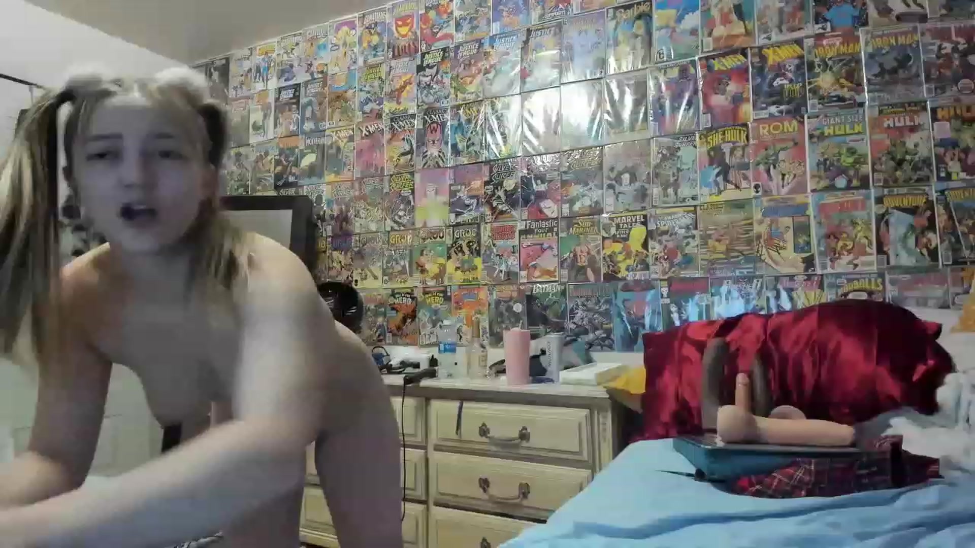 Gallery image thumbnail from Horizon_Blue's myfreecams stream on, 05/03/2023, 06:41 image 16 of 20
