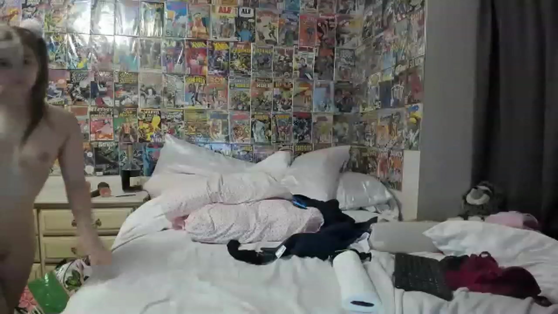 Gallery image thumbnail from Horizon_Blue's myfreecams stream on, 05/13/2023, 04:09 image 13 of 20