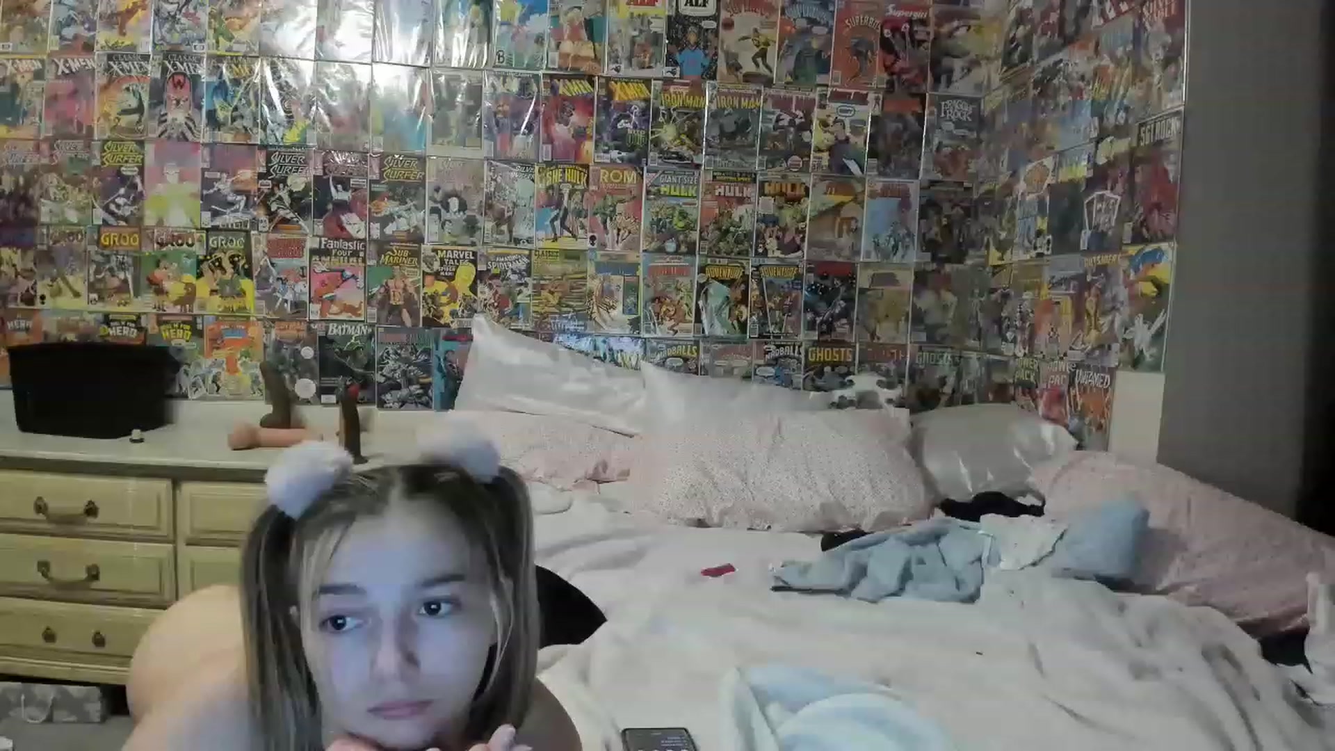 Gallery image thumbnail from Horizon_Blue's myfreecams stream on, 05/14/2023, 06:58 image 9 of 20