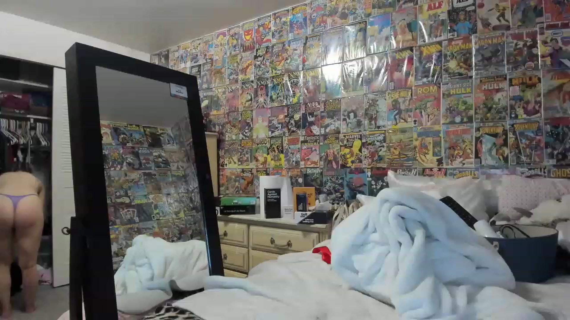 Gallery image thumbnail from Horizon_Blue's myfreecams stream on, 05/22/2023, 16:14 image 1 of 20