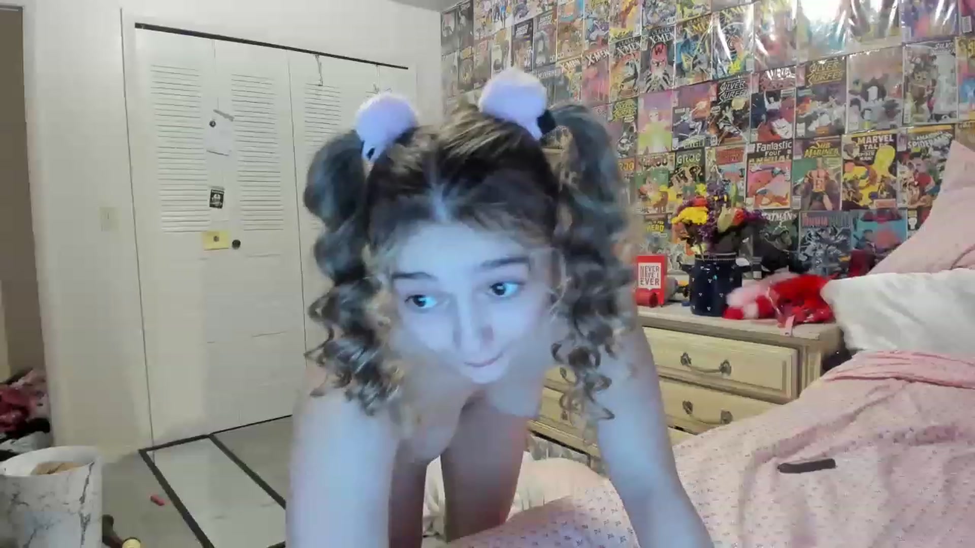Gallery image thumbnail from Horizon_Blue's myfreecams stream on, 05/27/2023, 05:03 image 10 of 20
