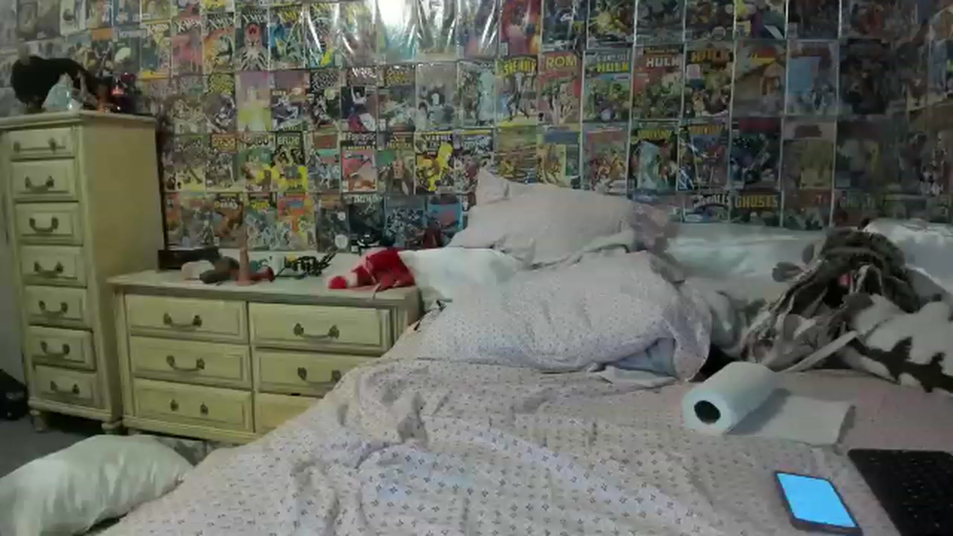 Gallery image thumbnail from Horizon_Blue's myfreecams stream on, 05/27/2023, 12:33 image 7 of 20