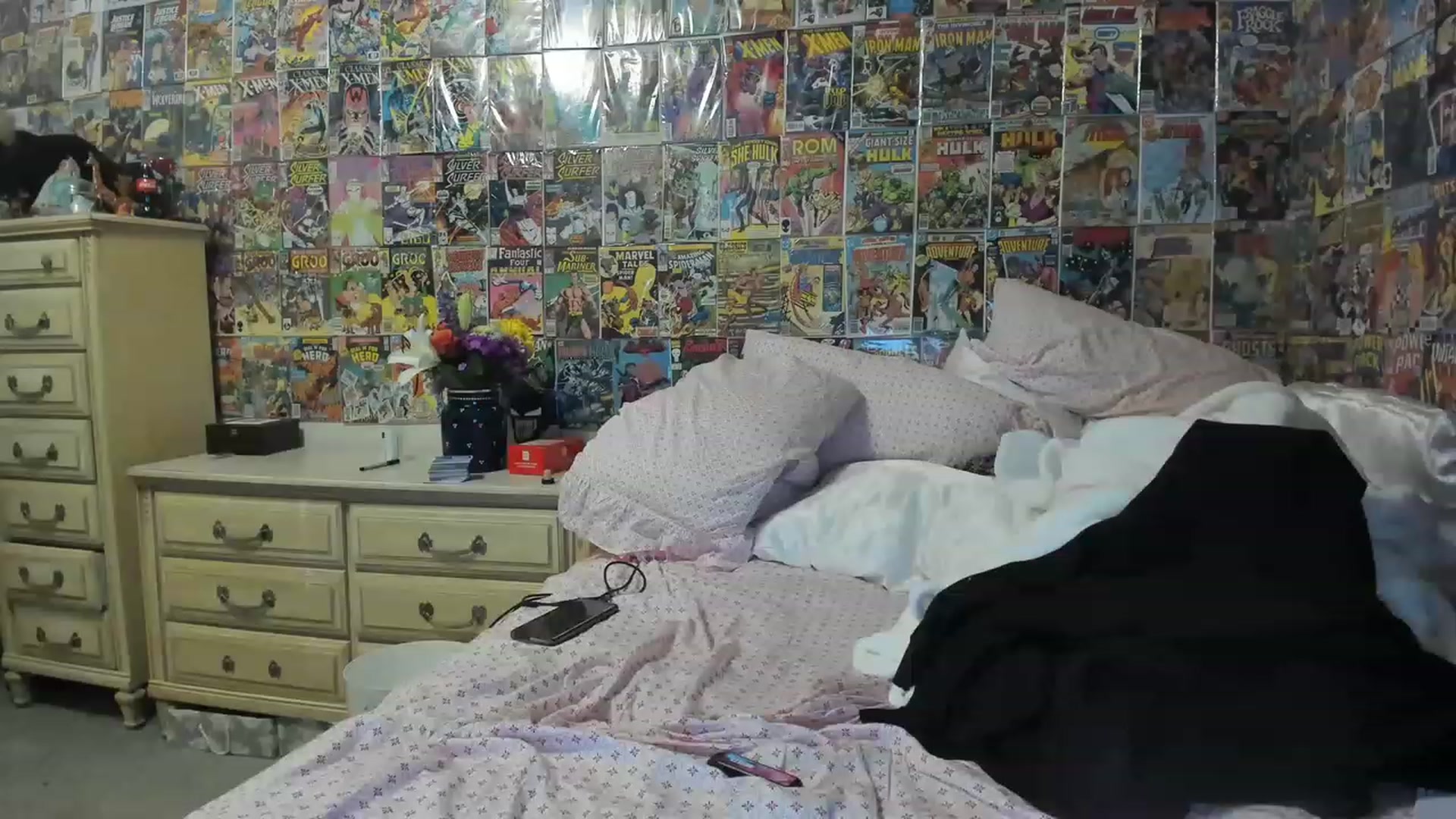 Gallery image thumbnail from Horizon_Blue's myfreecams stream on, 05/31/2023, 06:35 image 7 of 20