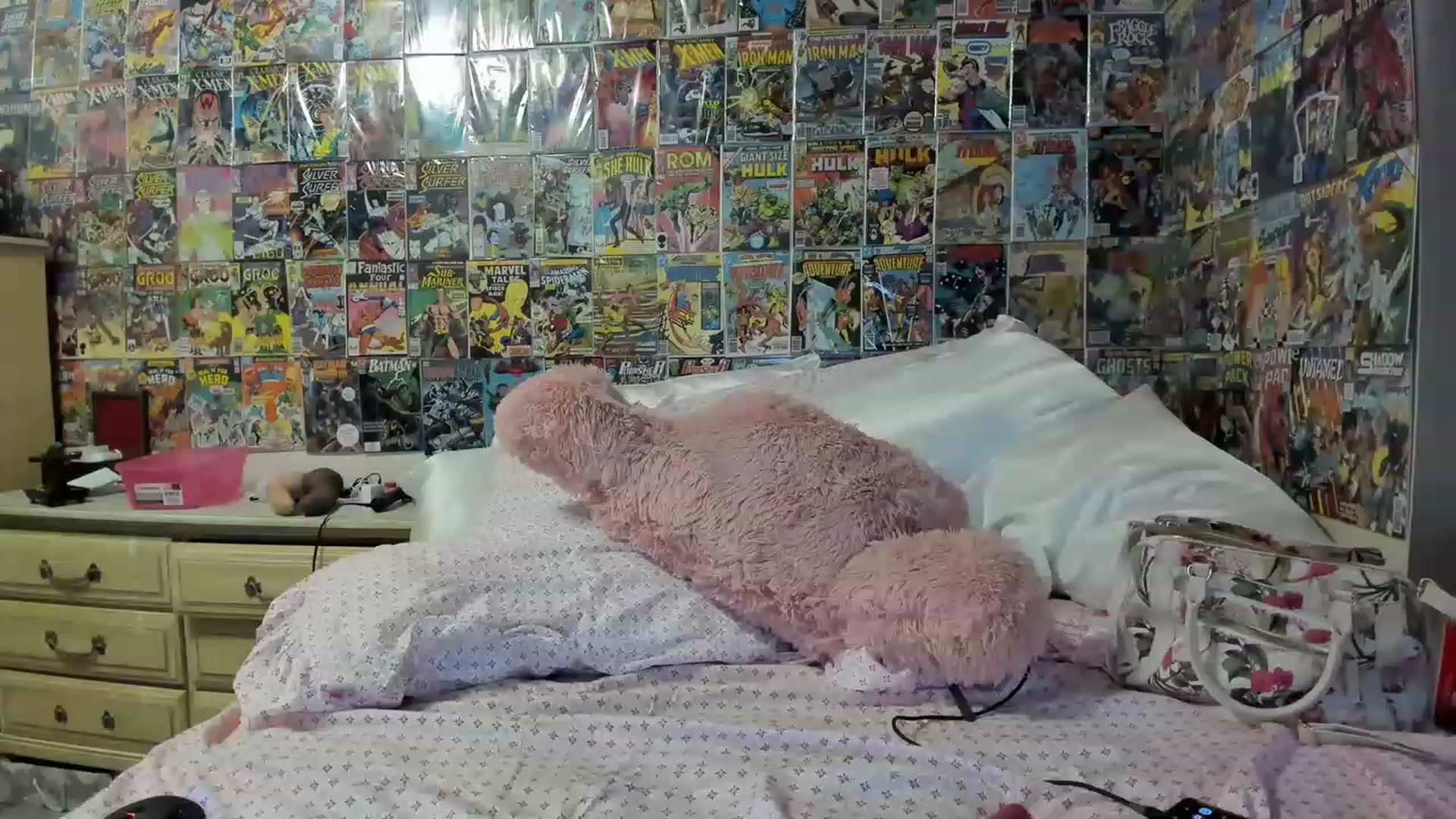 Gallery image thumbnail from Horizon_Blue's myfreecams stream on, 06/08/2023, 10:34 image 18 of 20