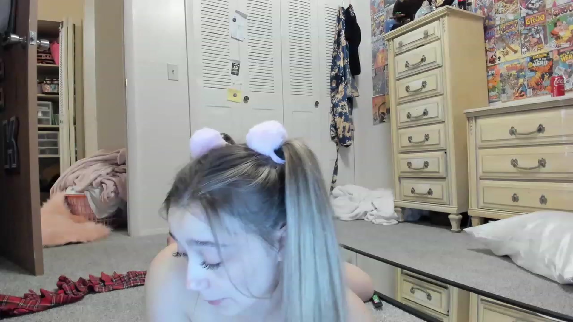 Gallery image thumbnail from Horizon_Blue's myfreecams stream on, 06/16/2023, 06:38 image 10 of 20
