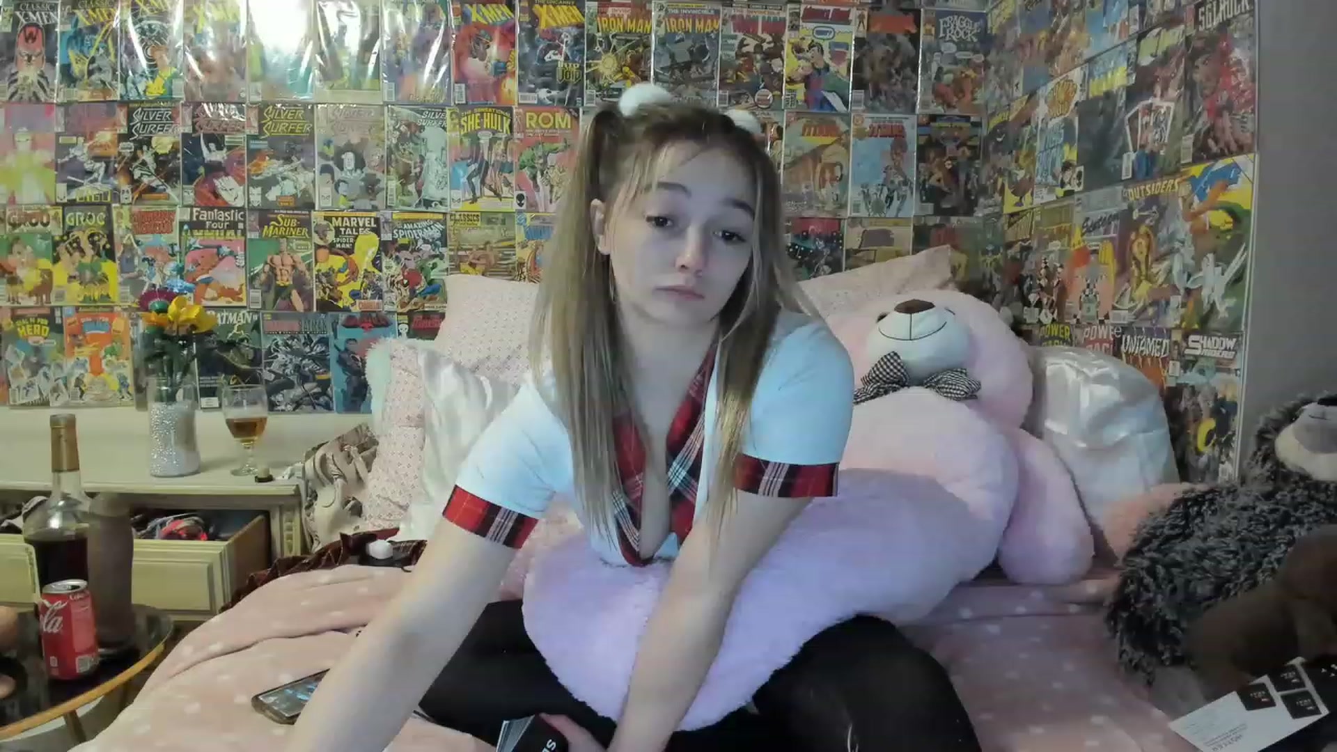 Gallery image thumbnail from Horizon_Blue's myfreecams stream on, 06/20/2023, 15:59 image 9 of 20