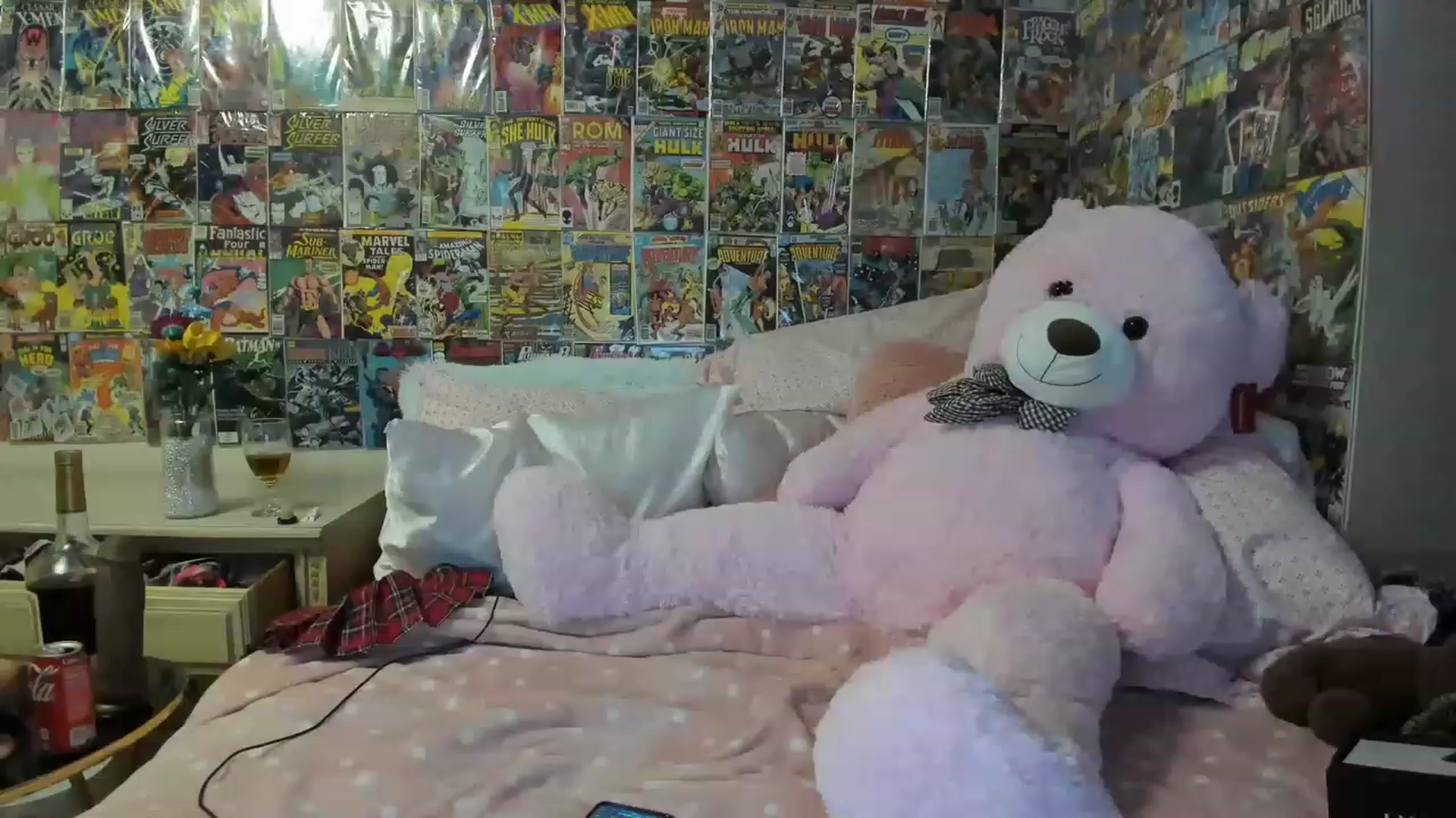 Gallery image thumbnail from Horizon_Blue's myfreecams stream on, 06/20/2023, 15:59 image 17 of 20