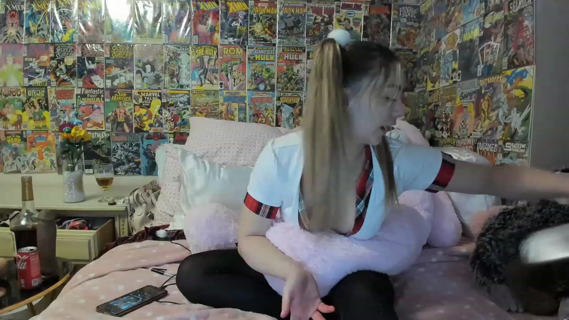 Gallery image thumbnail from Horizon_Blue's myfreecams stream on, 06/20/2023, 15:59 image 8 of 20