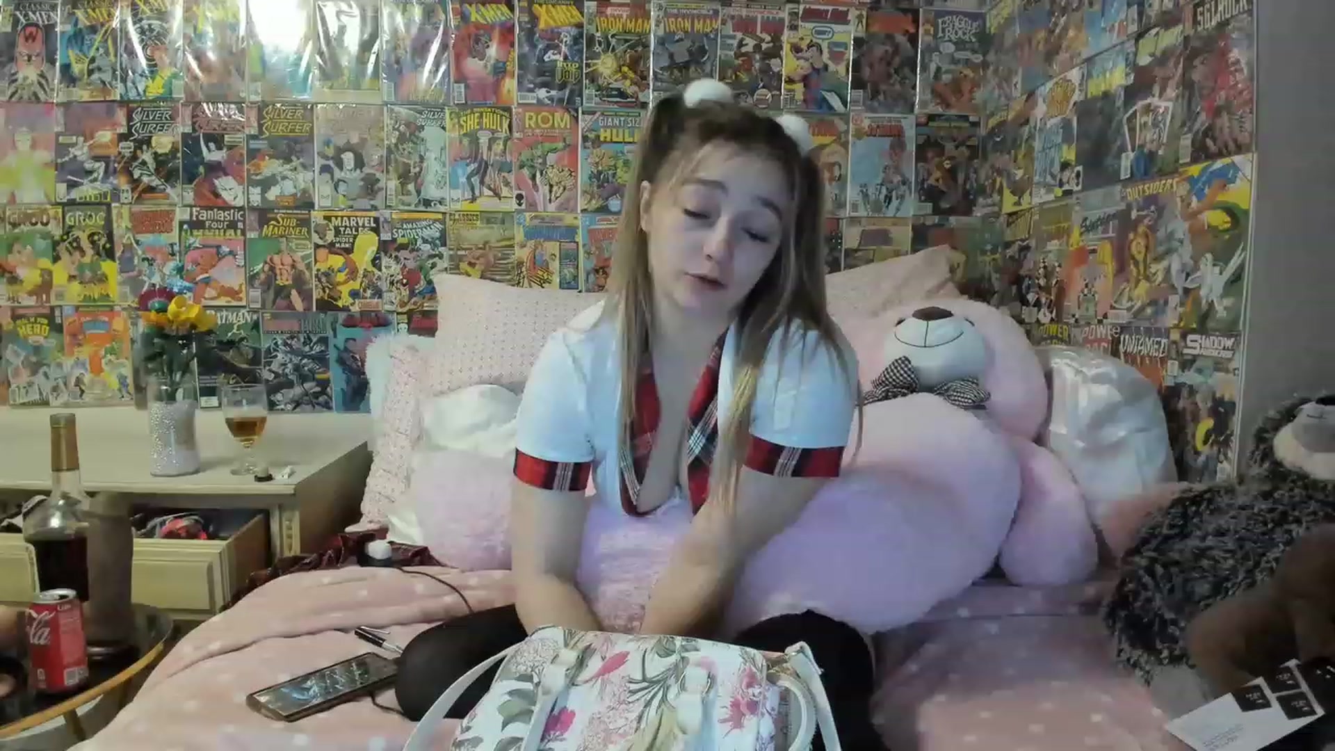 Gallery image thumbnail from Horizon_Blue's myfreecams stream on, 06/20/2023, 15:59 image 11 of 20