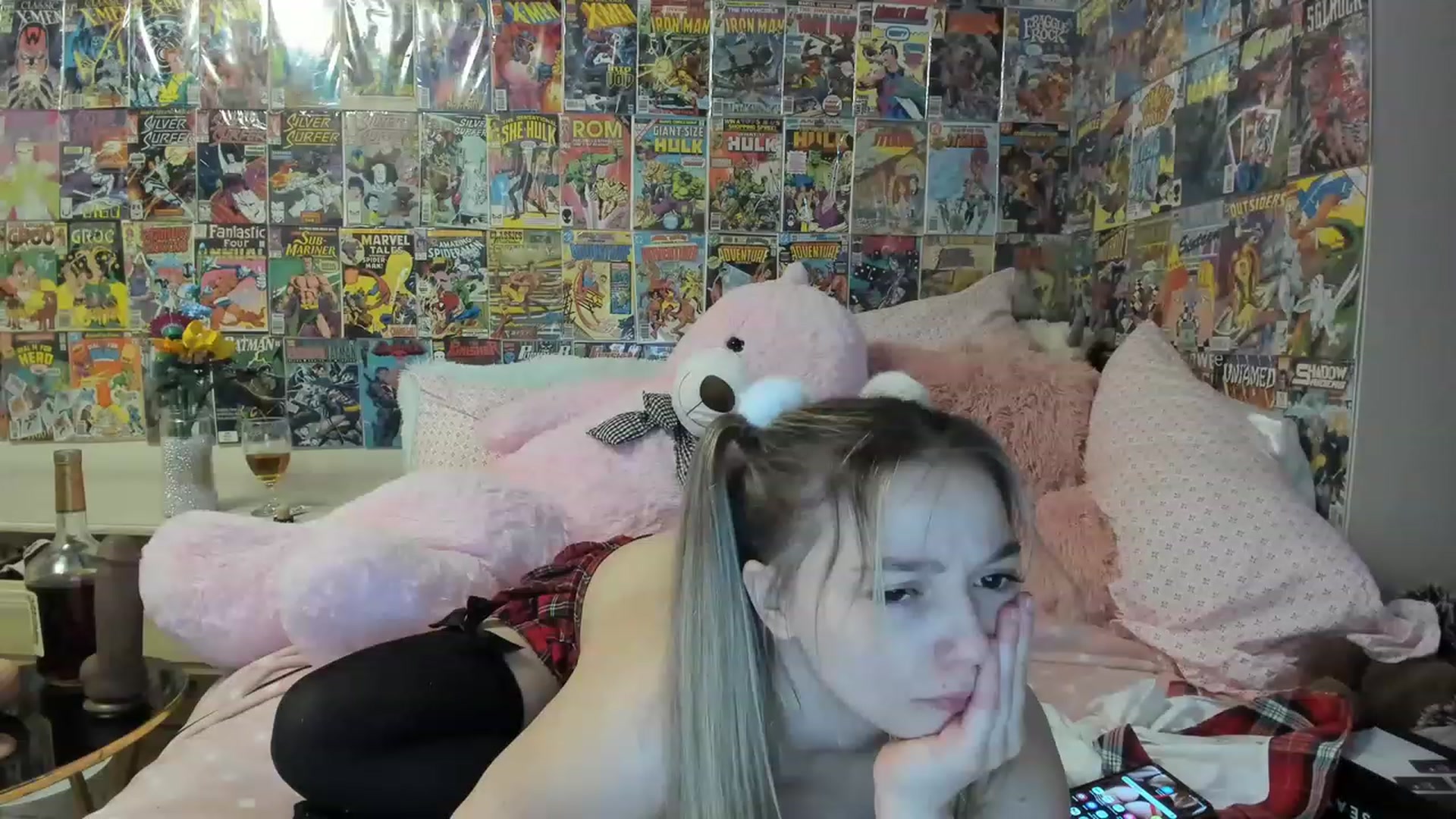 Gallery image thumbnail from Horizon_Blue's myfreecams stream on, 06/20/2023, 18:02 image 4 of 20