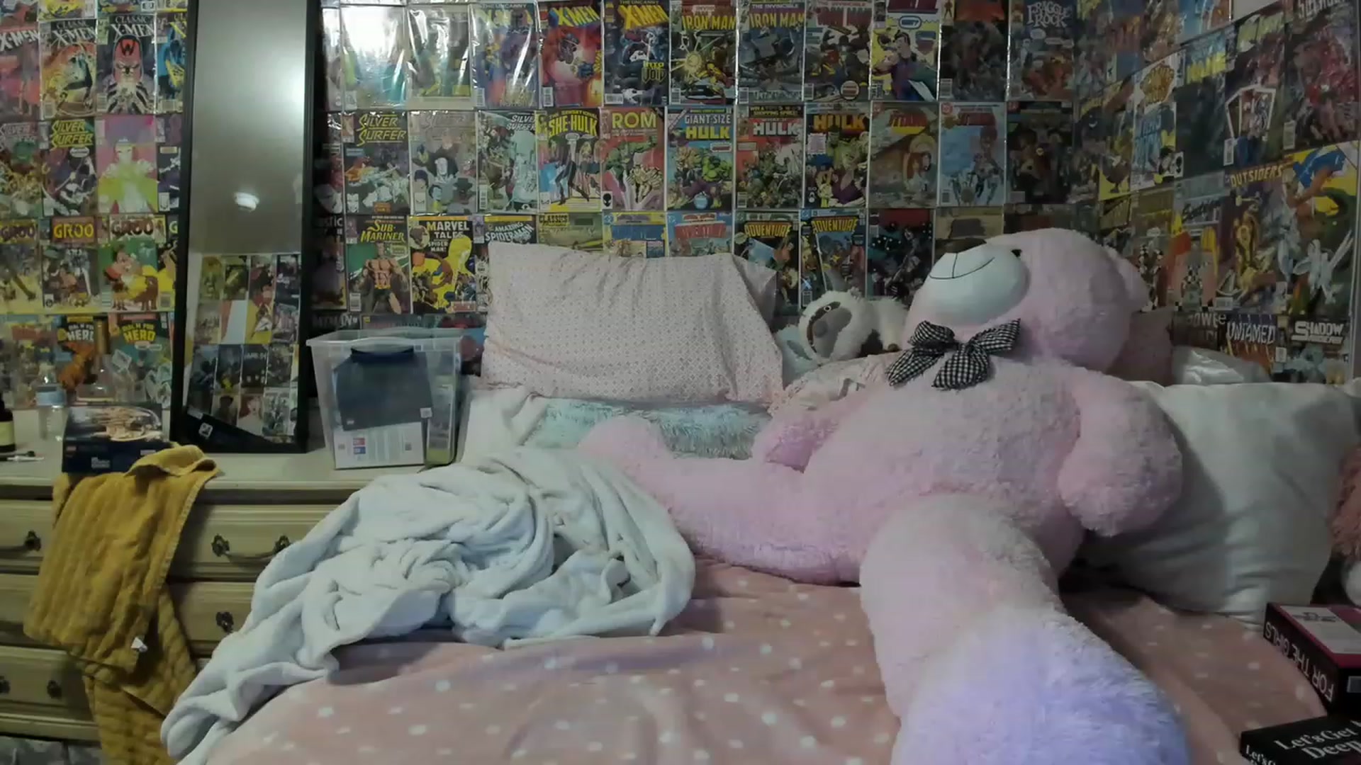 Gallery image thumbnail from Horizon_Blue's myfreecams stream on, 06/23/2023, 06:17 image 15 of 20