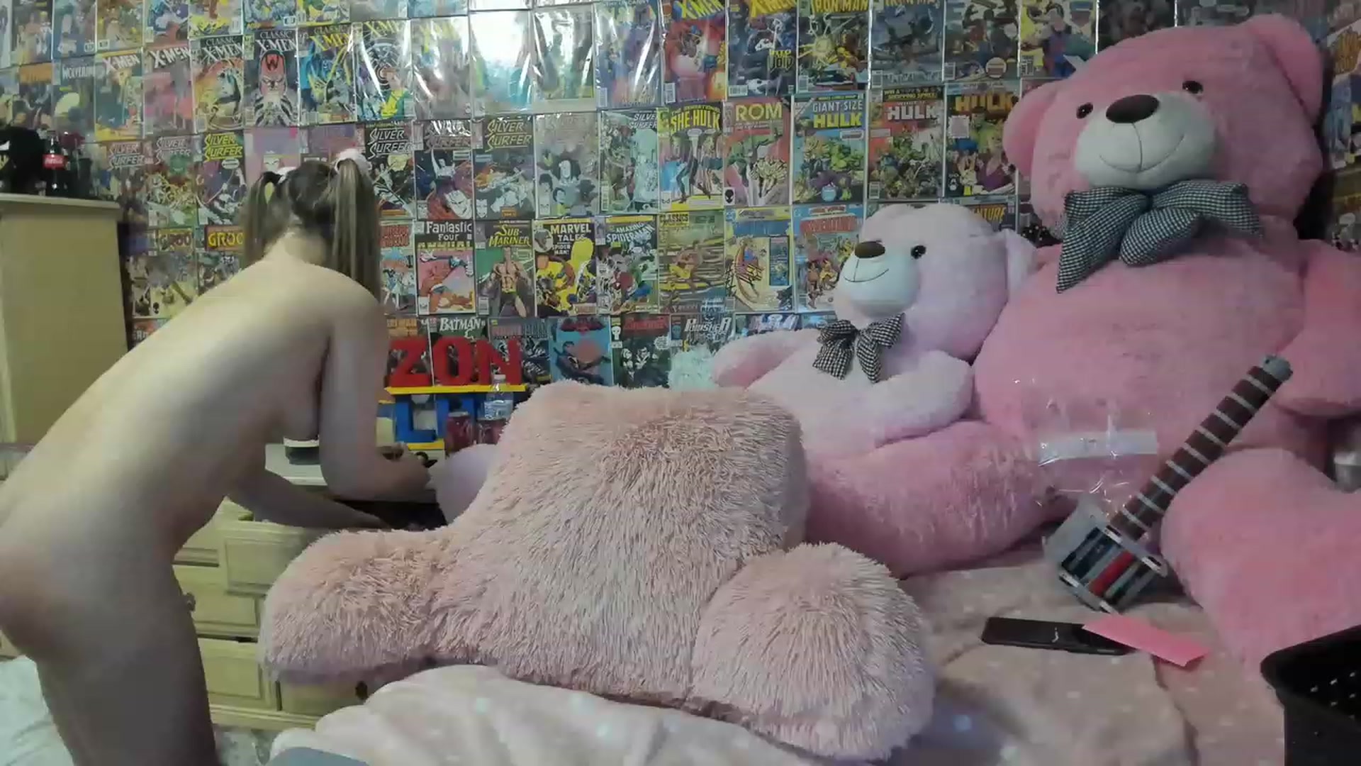 Gallery image thumbnail from Horizon_Blue's myfreecams stream on, 06/27/2023, 13:54 image 1 of 20
