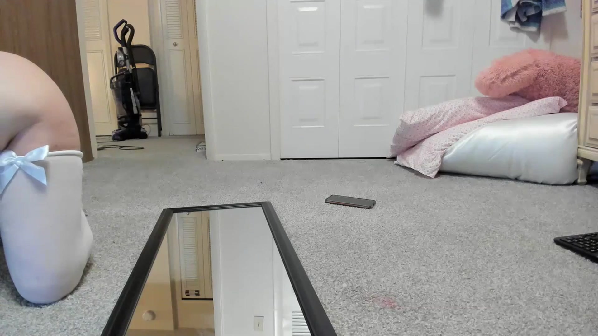Gallery image thumbnail from Horizon_Blue's myfreecams stream on, 07/08/2023, 12:57 image 7 of 20