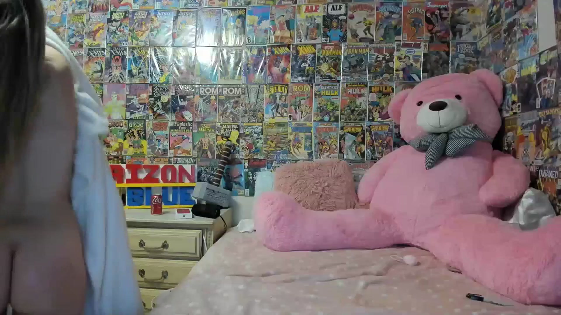 Gallery image thumbnail from Horizon_Blue's myfreecams stream on, 07/09/2023, 10:34 image 3 of 20