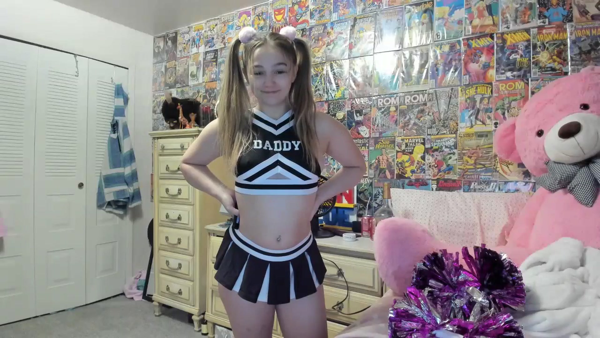 Gallery image thumbnail from Horizon_Blue's myfreecams stream on, 07/14/2023, 01:52 image 6 of 20