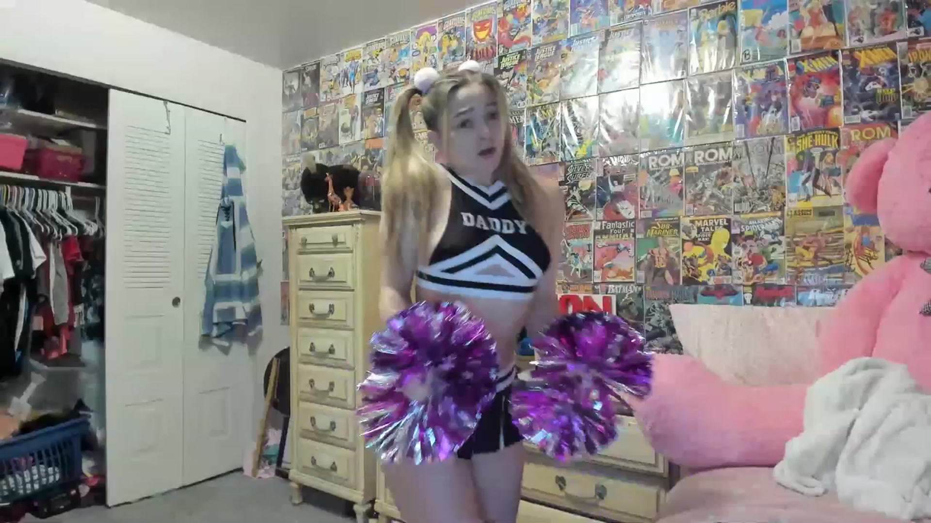 Gallery image thumbnail from Horizon_Blue's myfreecams stream on, 07/14/2023, 23:16 image 1 of 20