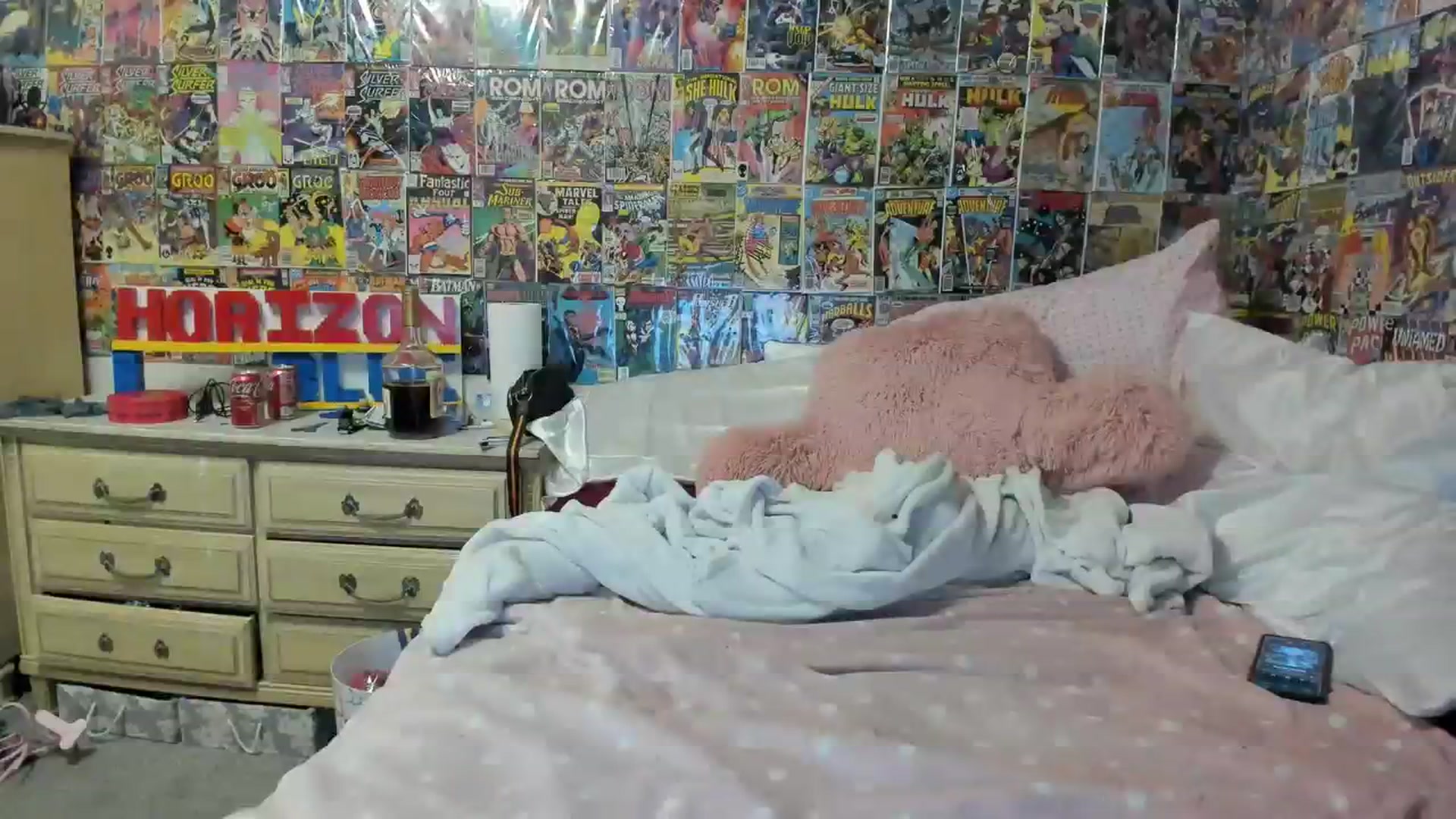 Gallery image thumbnail from Horizon_Blue's myfreecams stream on, 07/22/2023, 11:55 image 17 of 20