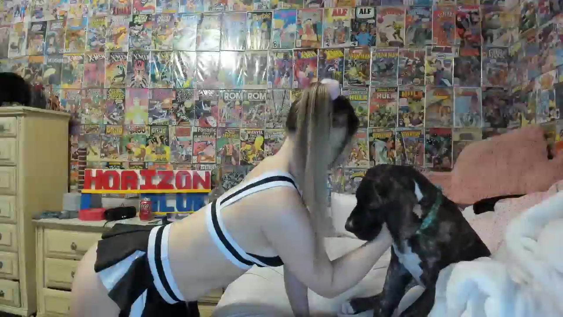 Gallery image thumbnail from Horizon_Blue's myfreecams stream on, 07/23/2023, 02:22 image 19 of 20