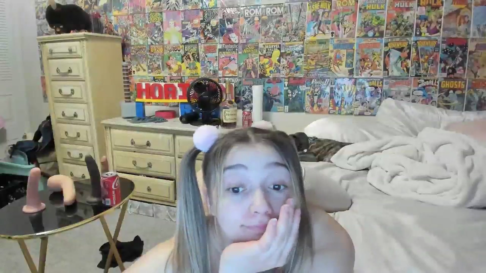 Gallery image thumbnail from Horizon_Blue's myfreecams stream on, 07/25/2023, 05:44 image 4 of 20