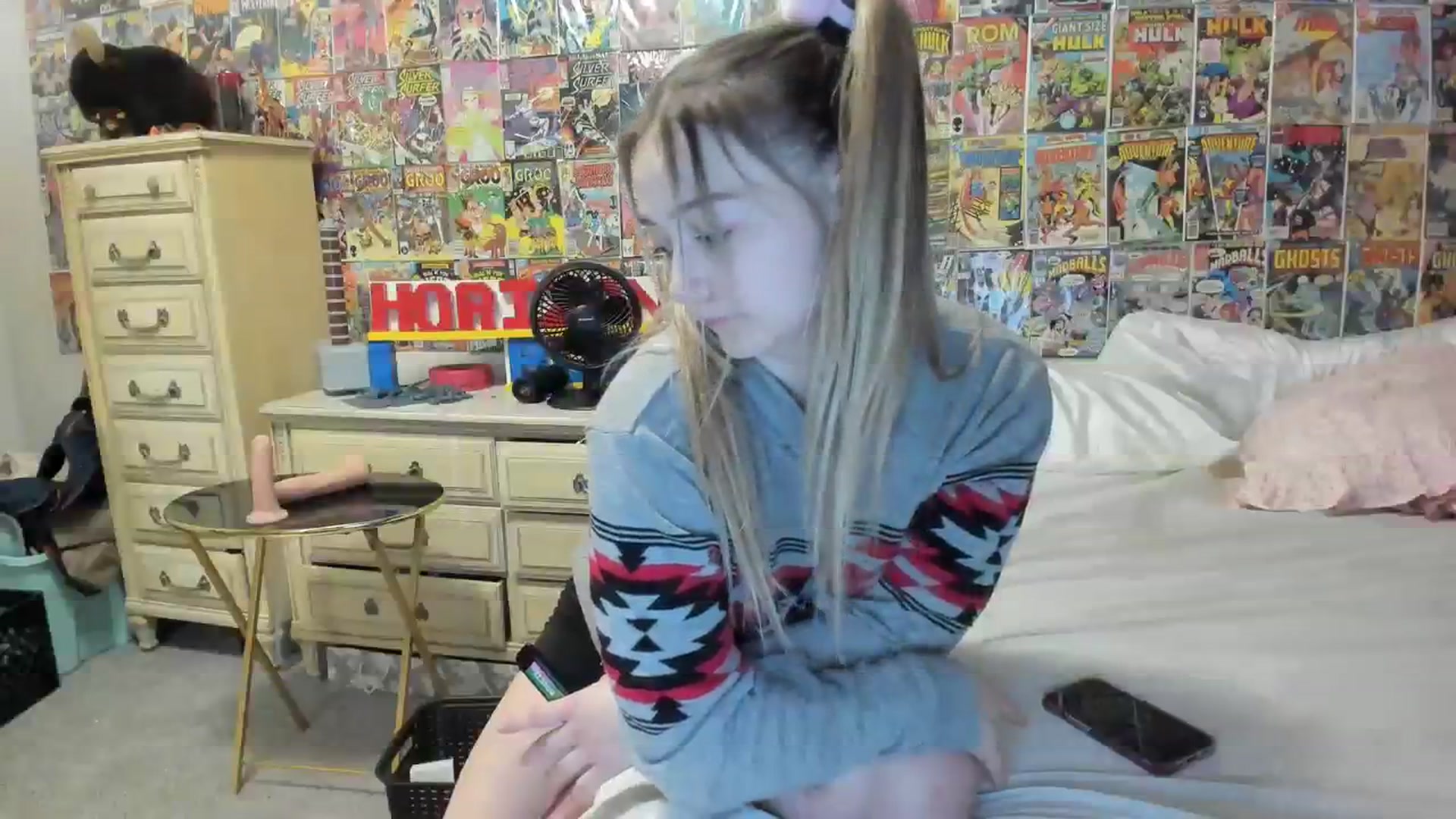 Gallery image thumbnail from Horizon_Blue's myfreecams stream on, 07/25/2023, 05:44 image 19 of 20