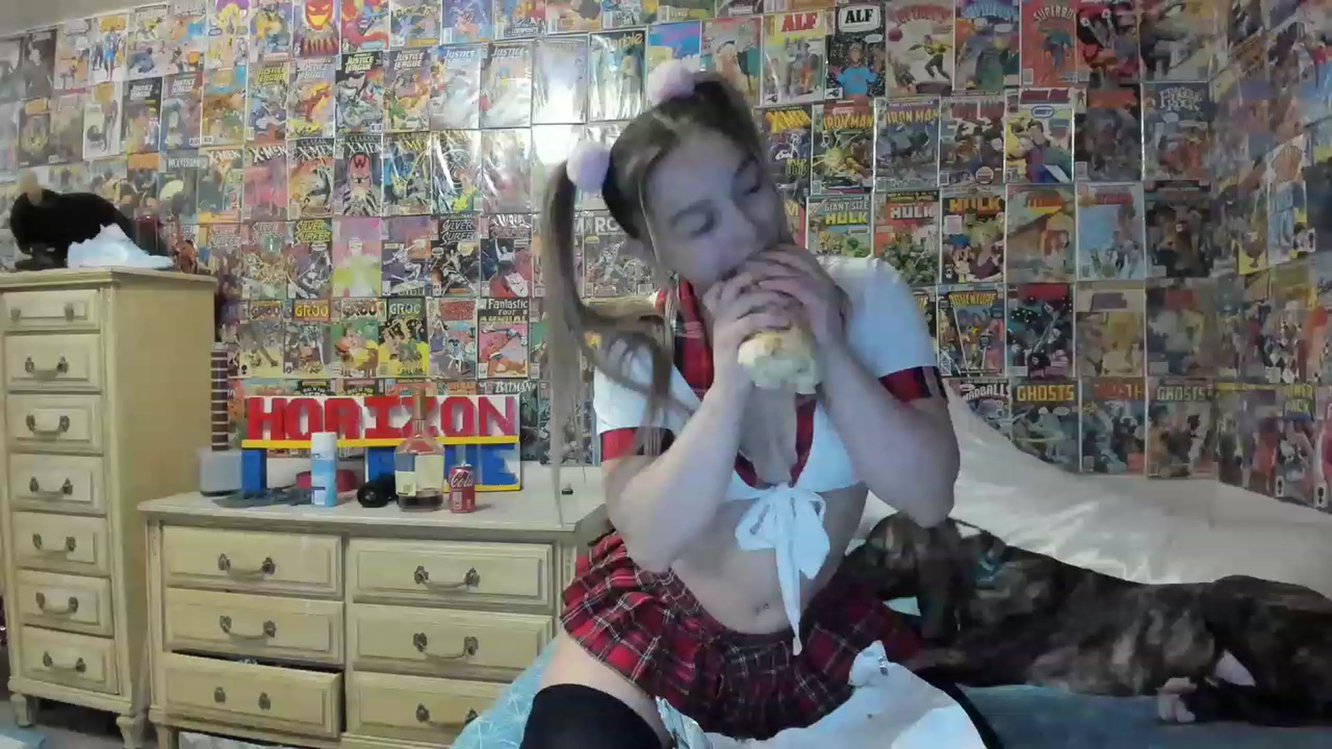 Gallery image thumbnail from Horizon_Blue's myfreecams stream on, 07/26/2023, 03:28 image 9 of 20