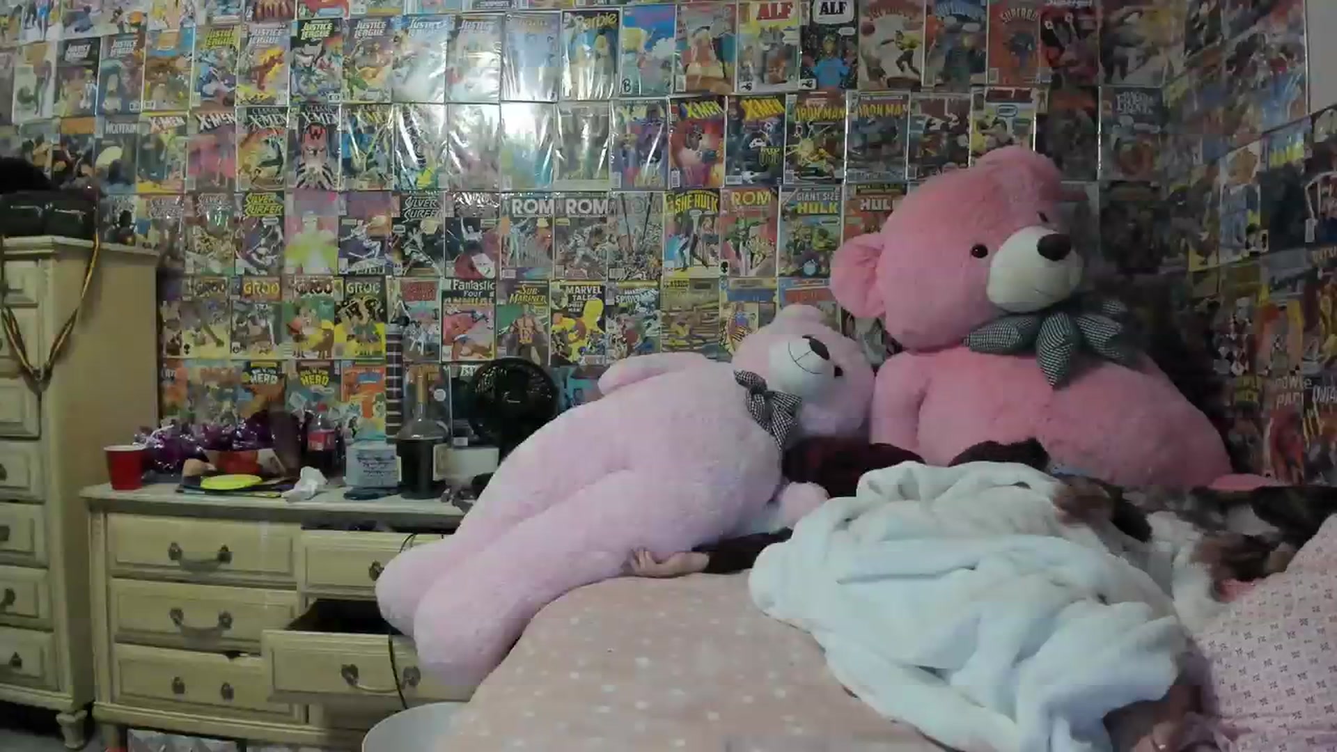 Gallery image thumbnail from Horizon_Blue's myfreecams stream on, 08/04/2023, 10:39 image 20 of 20