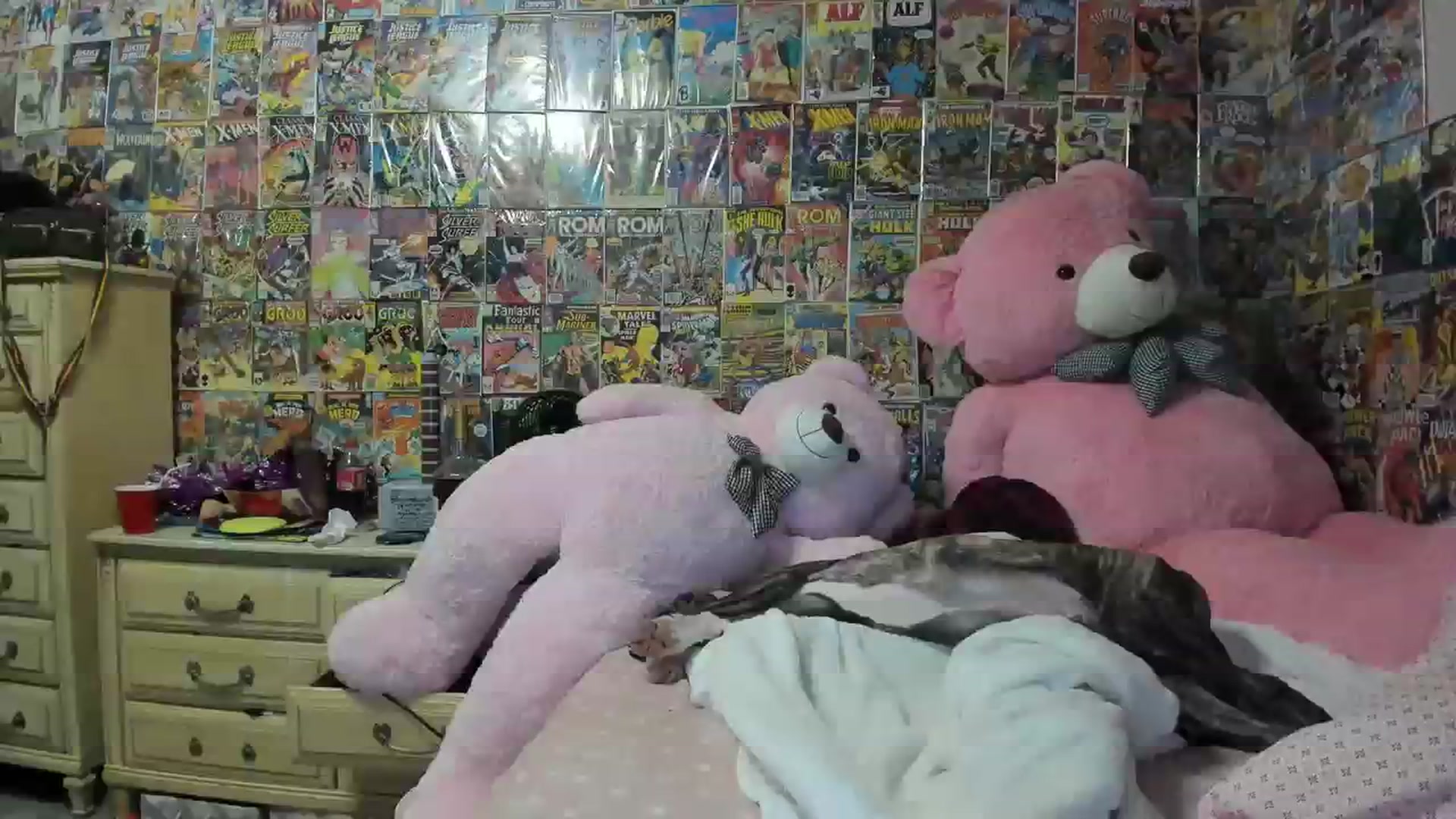Gallery image thumbnail from Horizon_Blue's myfreecams stream on, 08/04/2023, 13:06 image 14 of 20