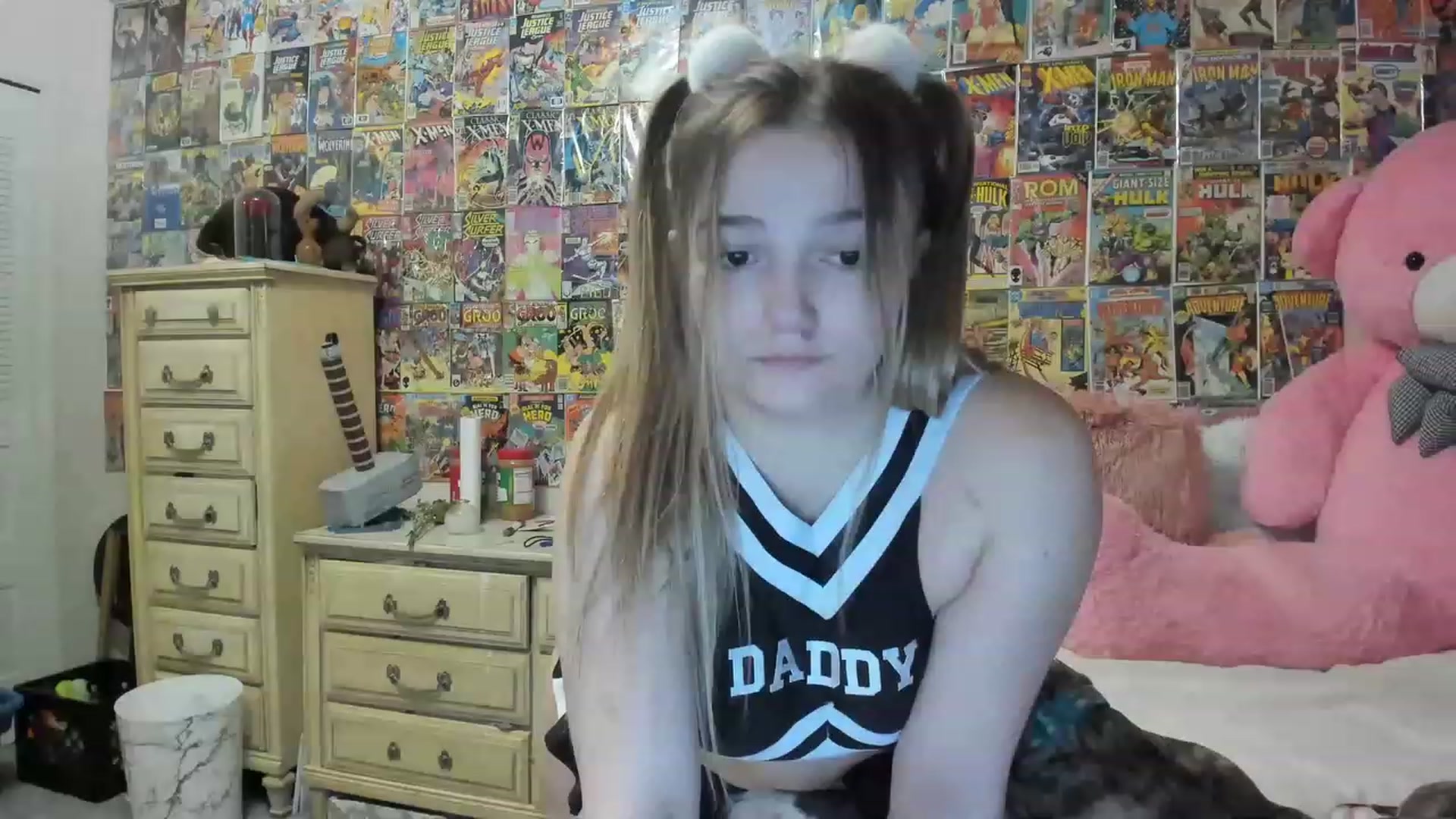Gallery image thumbnail from Horizon_Blue's myfreecams stream on, 08/12/2023, 02:34 image 13 of 20